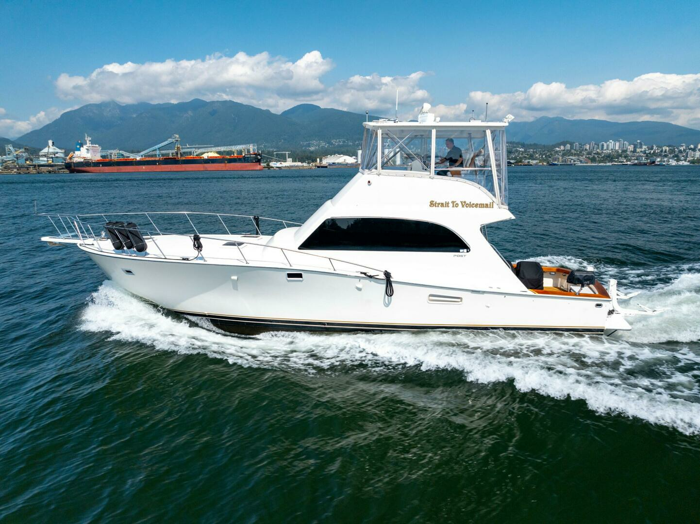 1985 Post 46 Convertible - Image 4