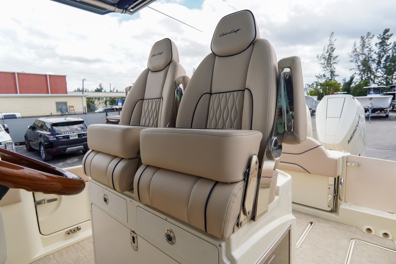 2026 Chris-Craft Catalina - Image 20