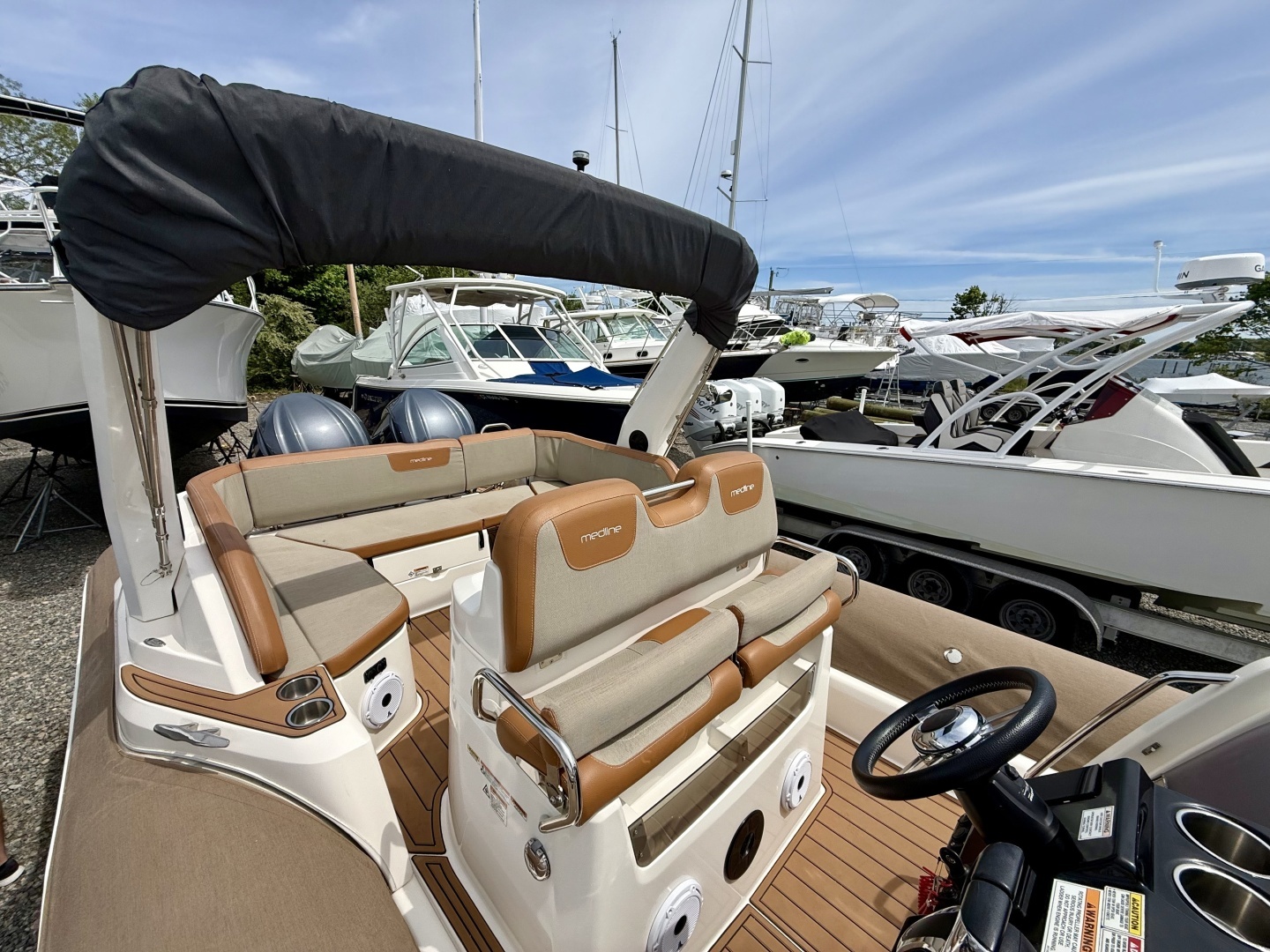 2024 Zodiac Medline 9 - Image 13