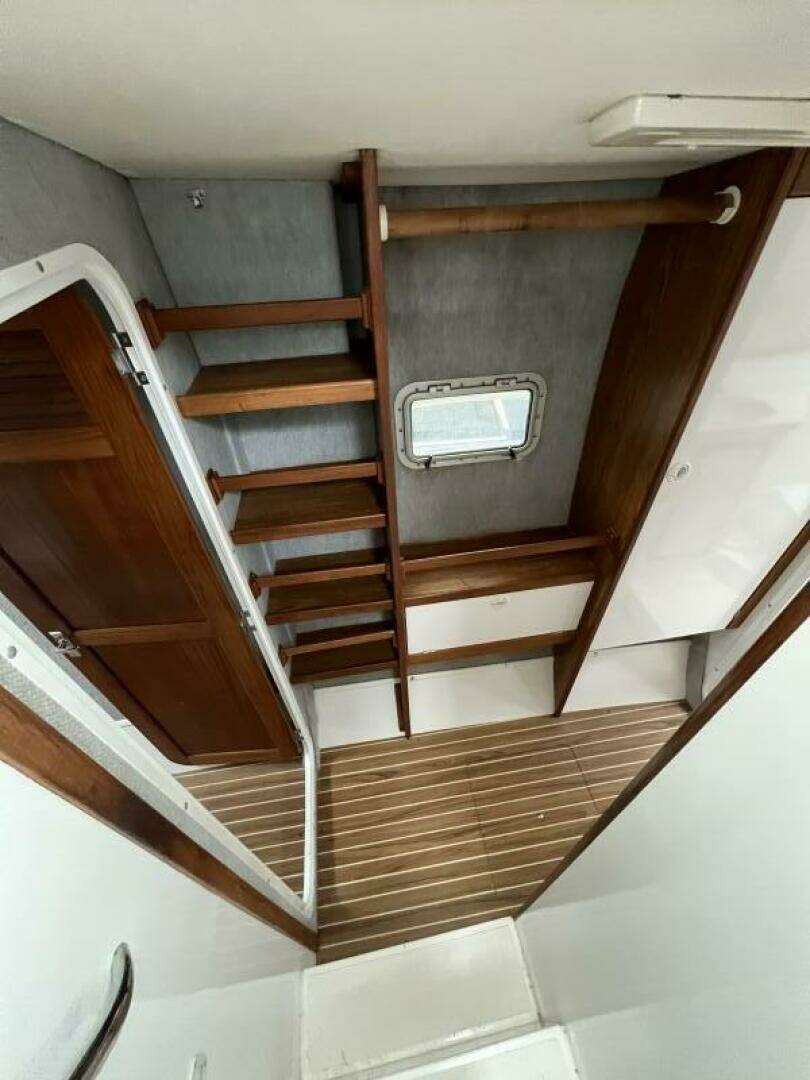 1997 Manta 40 - Image 36
