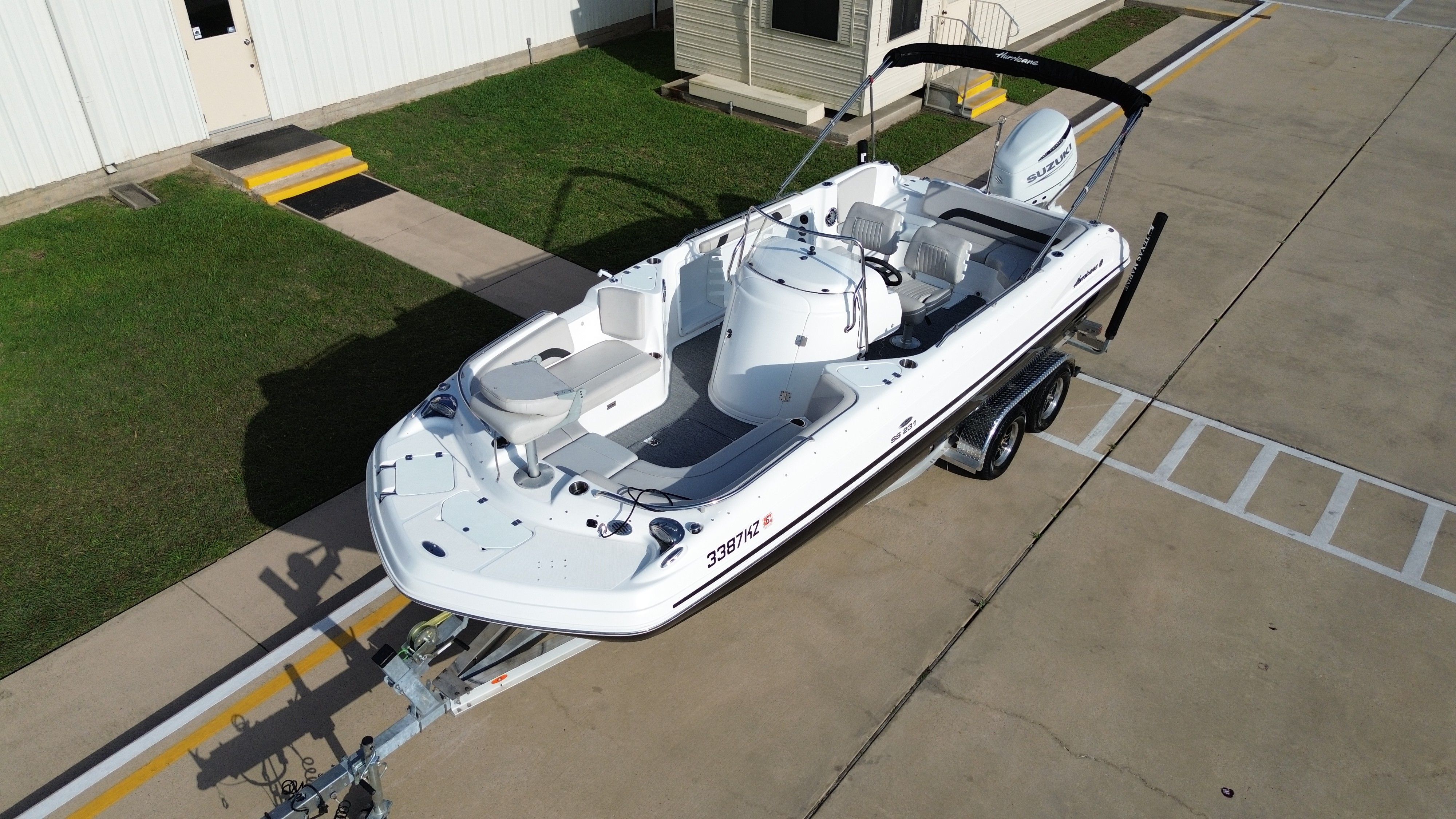 2022 Hurricane 231CC - 21