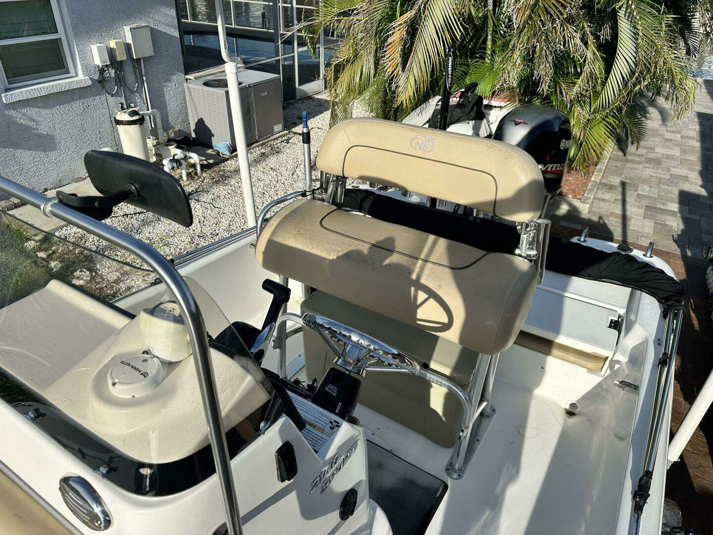 2020 NauticStar 2140 Sport Shallow Bay - Image 12