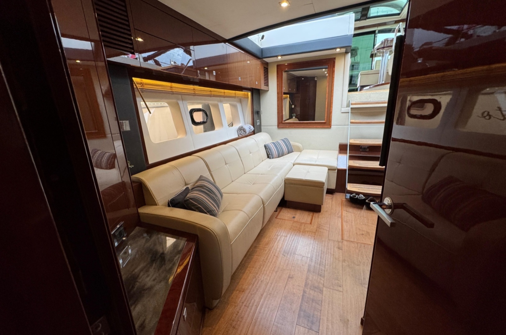 2015 Sea Ray Sundancer 510 - Image 67