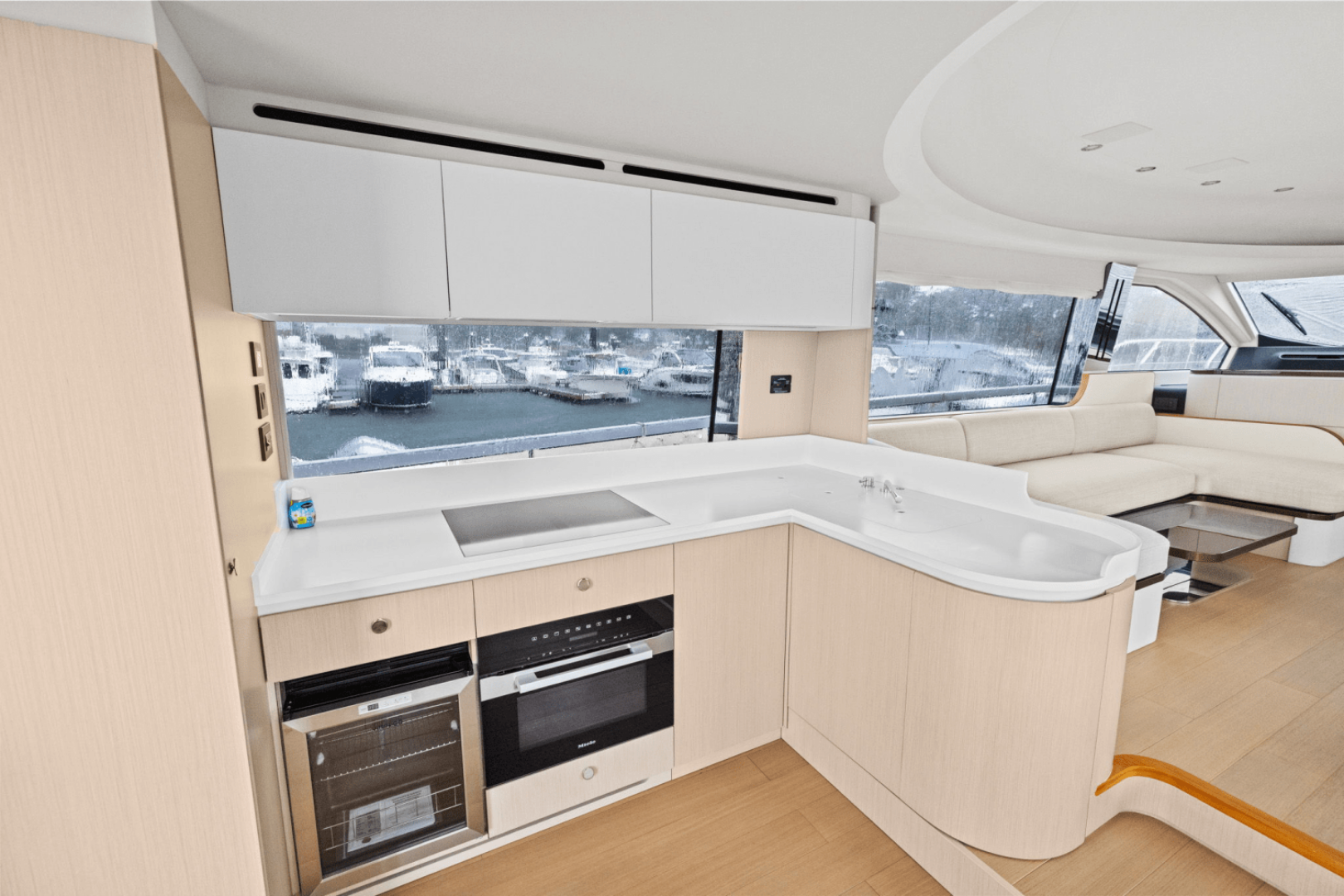 2026 Azimut Fly 68 - Image 14