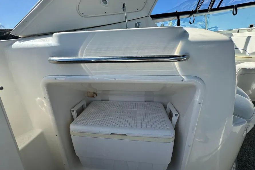 2008 Bayliner 300 Ciera 27