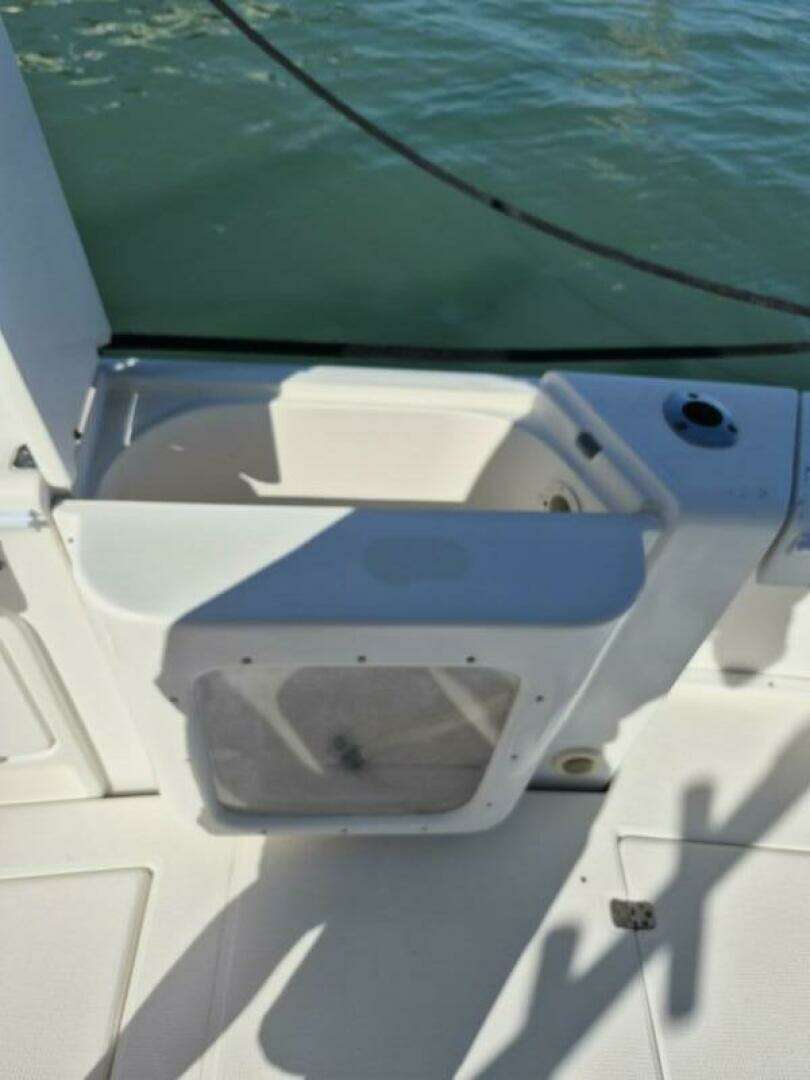 2004 Riviera 4000 Offshore - Image 76