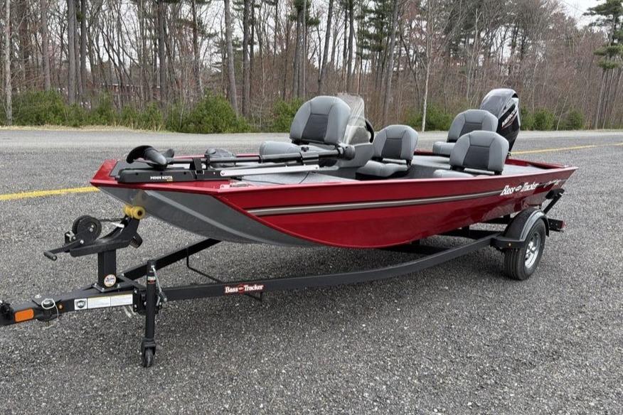 2026 Tracker Bass Tracker Classic XL