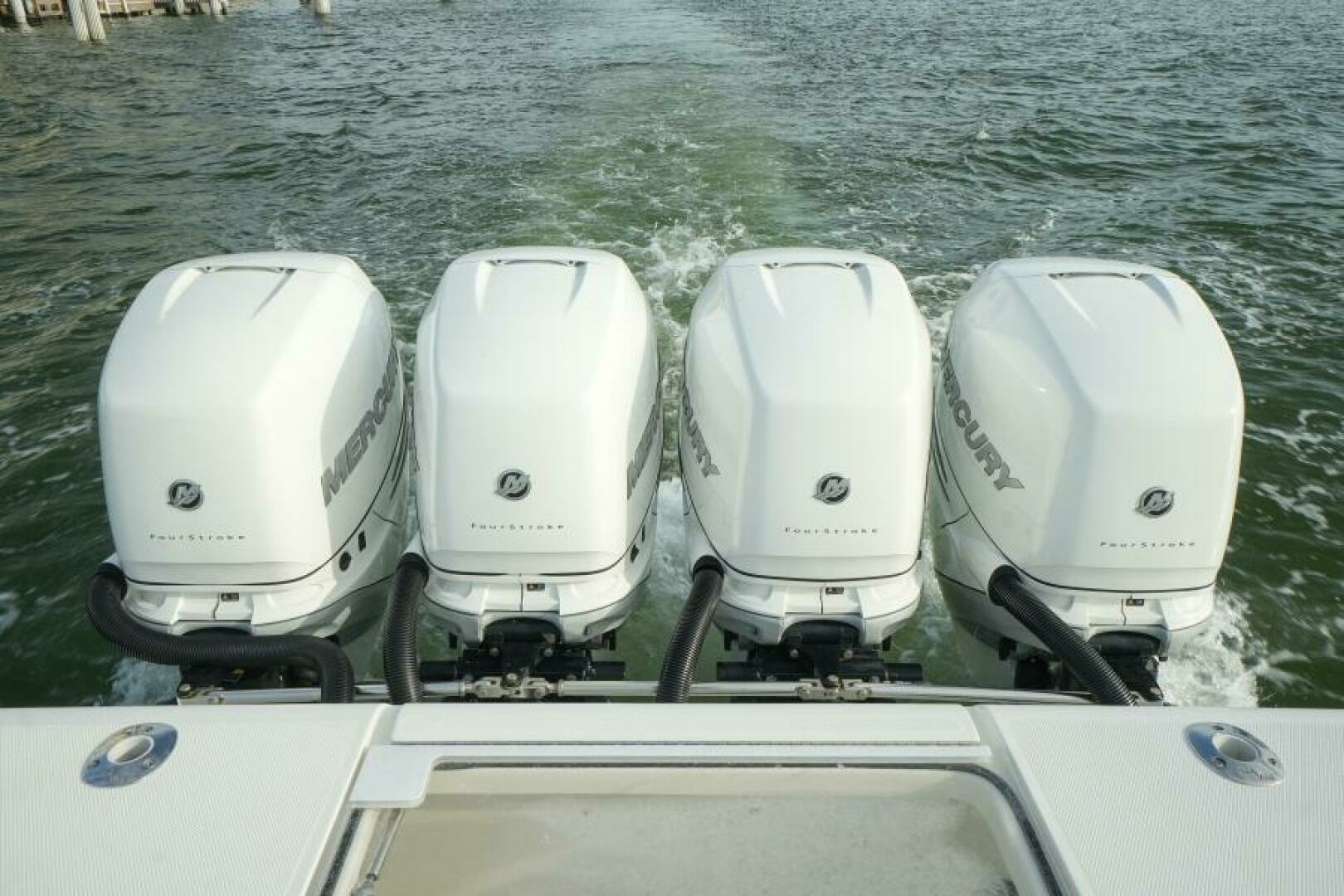 2013 SeaVee 390 - Image 21