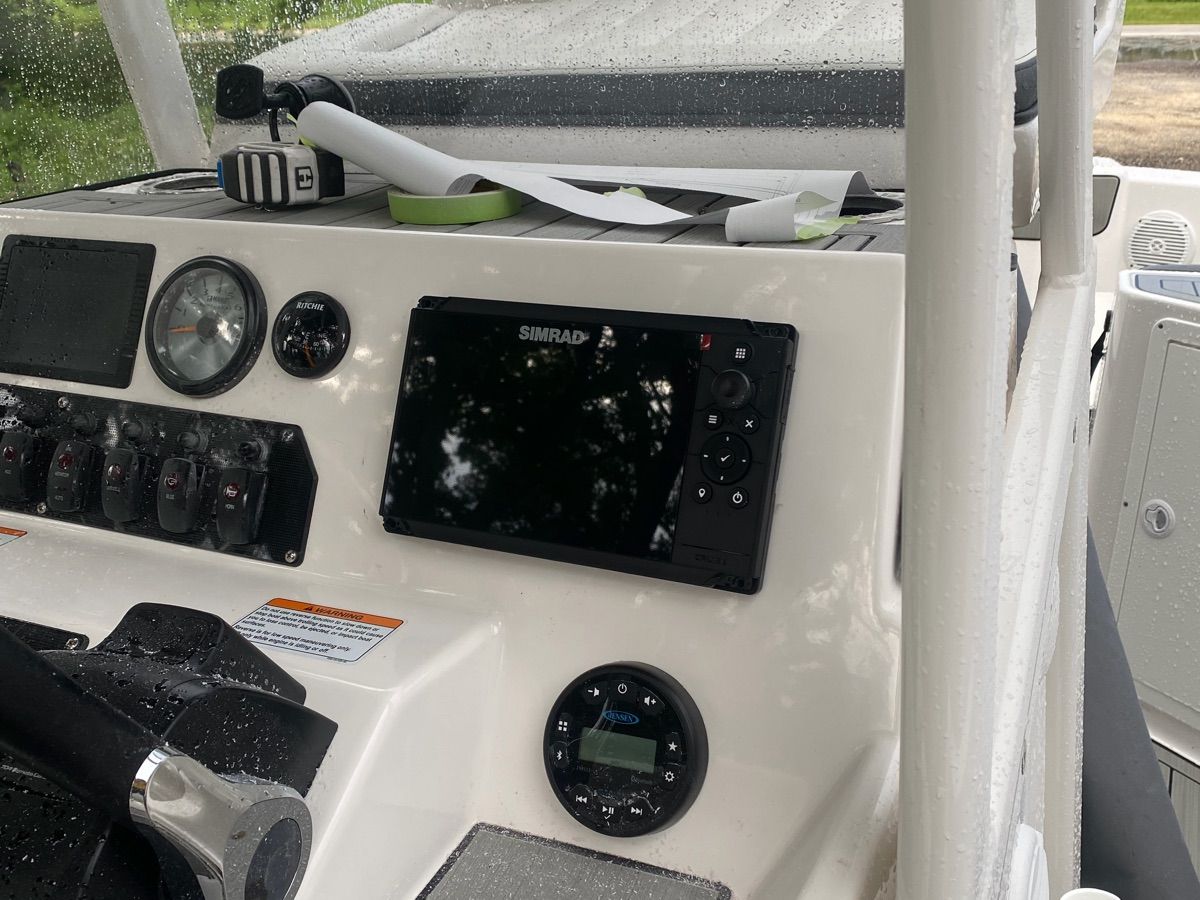 2022 Yamaha Boats 210 FSH - 9