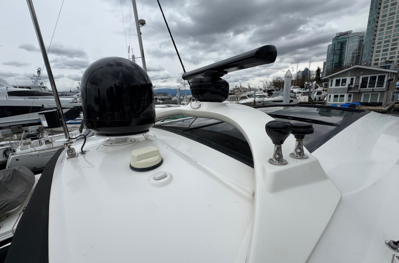 2015 Sea Ray Sundancer 510 - Image 73
