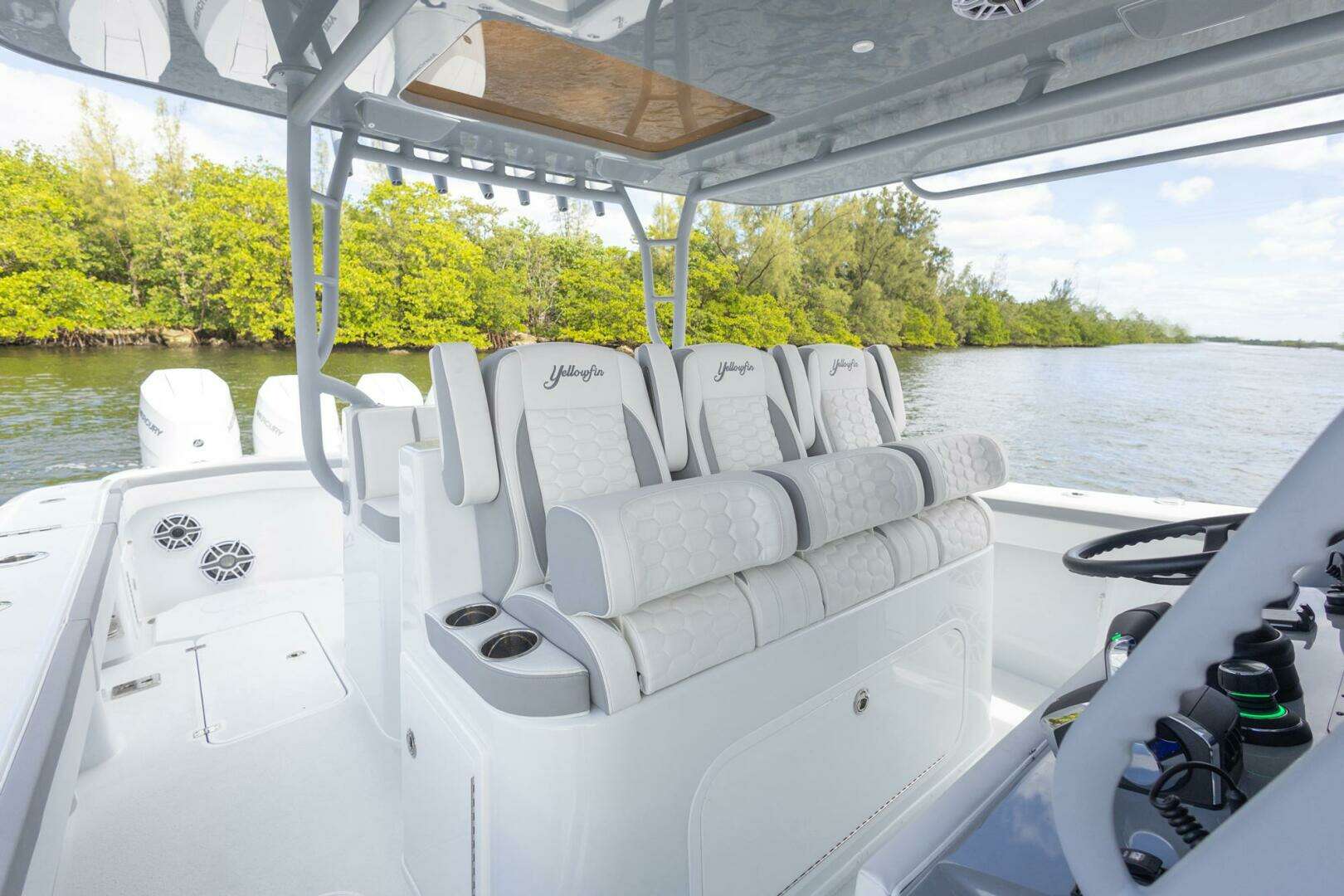 2026 Yellowfin 42 Offshore - Image 6