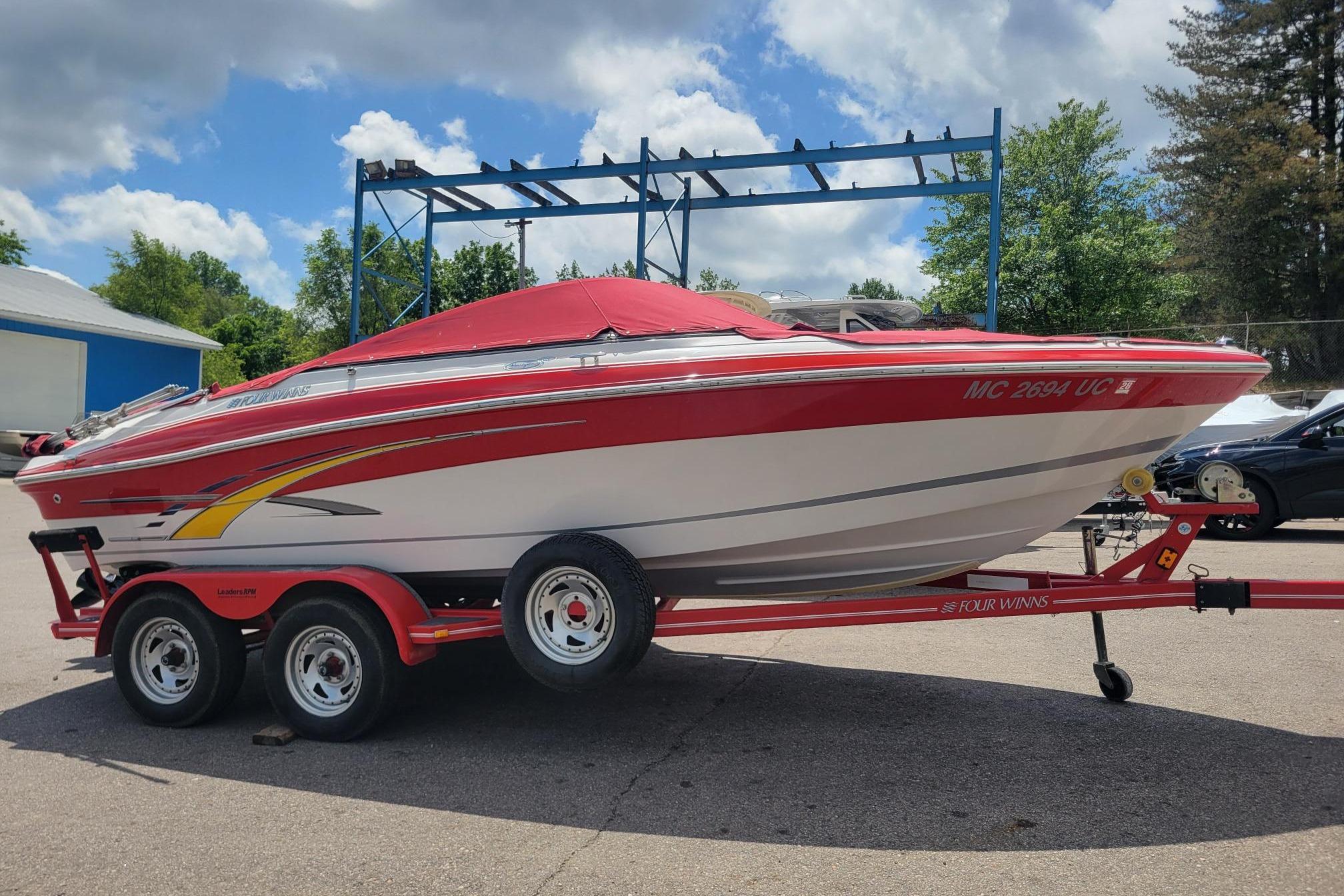 2007 Four Winns 200 Horizon