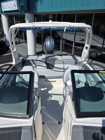 2026 Chaparral 21 SSi OB - 21