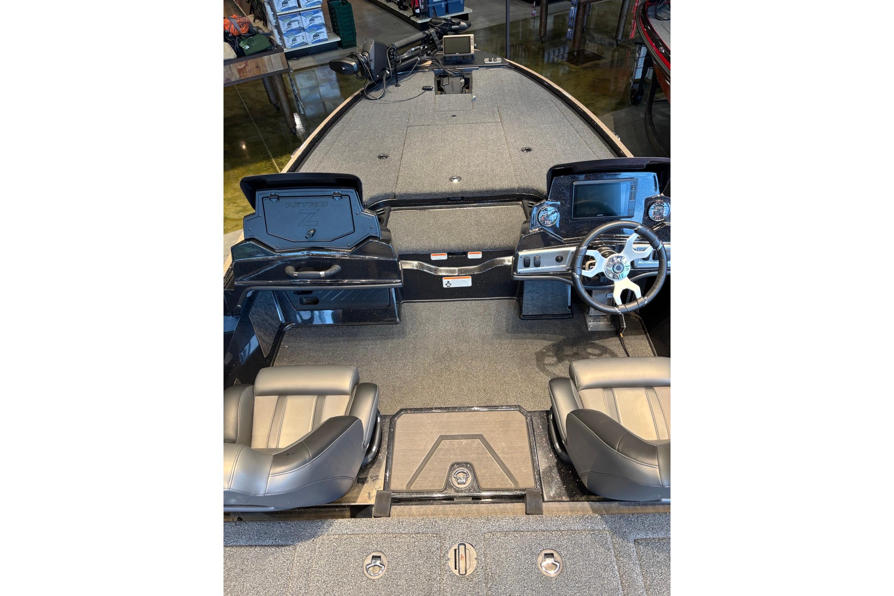 2026 Nitro Z19 XL Pro boat interior with dual seats and advanced dashboard controls.