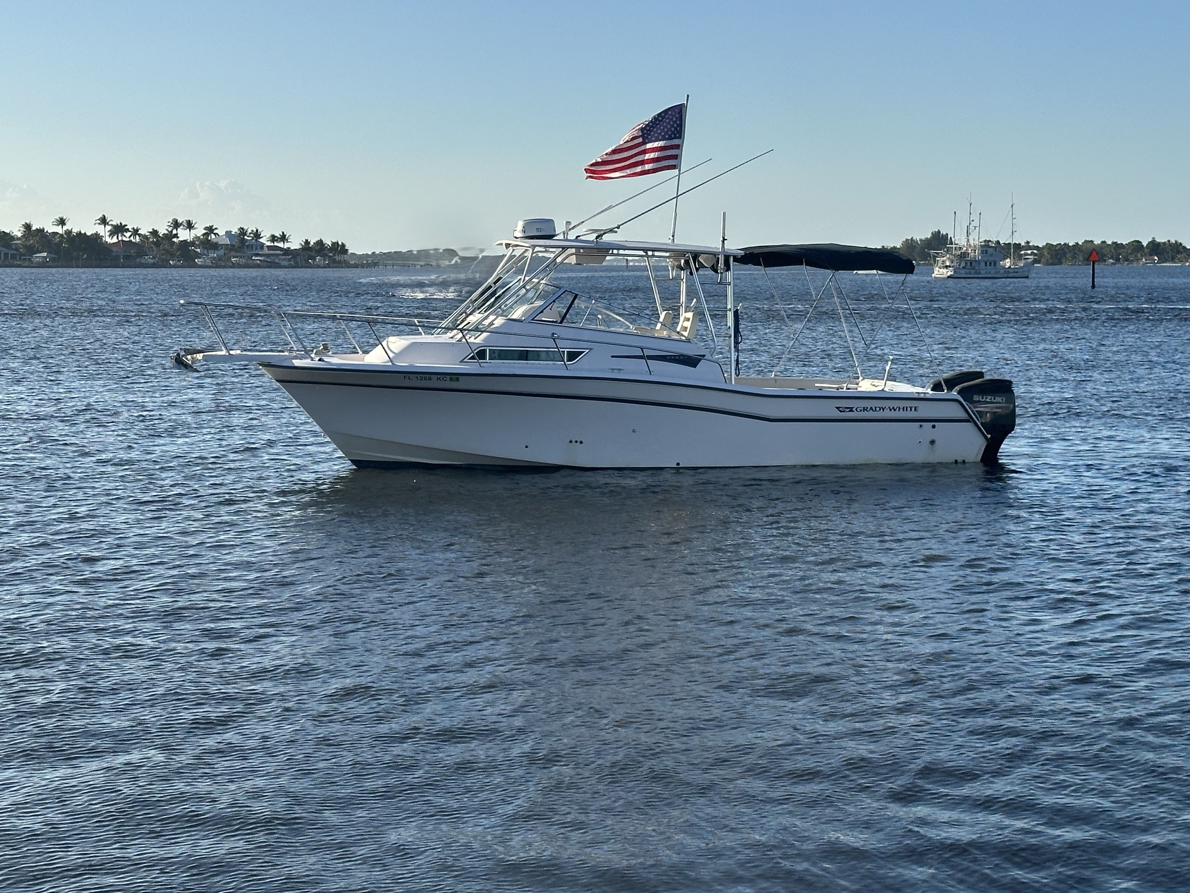 1997 Grady-White Marlin 300