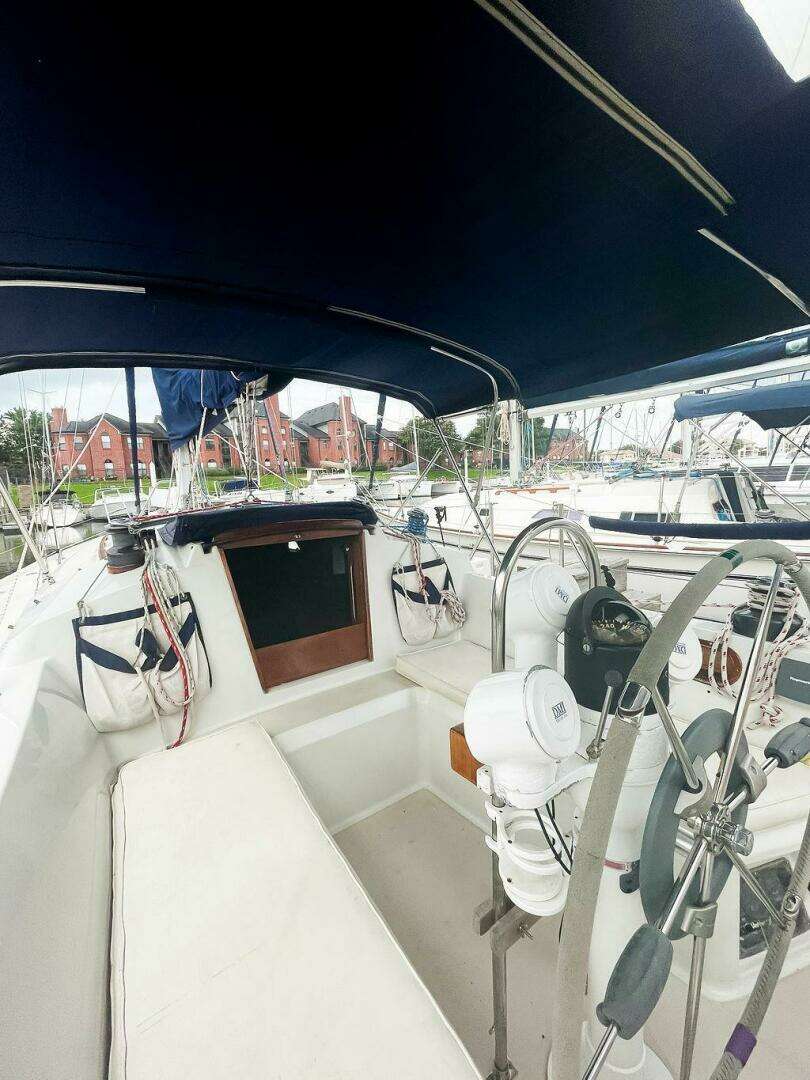 1987 Ericson — - Image 44