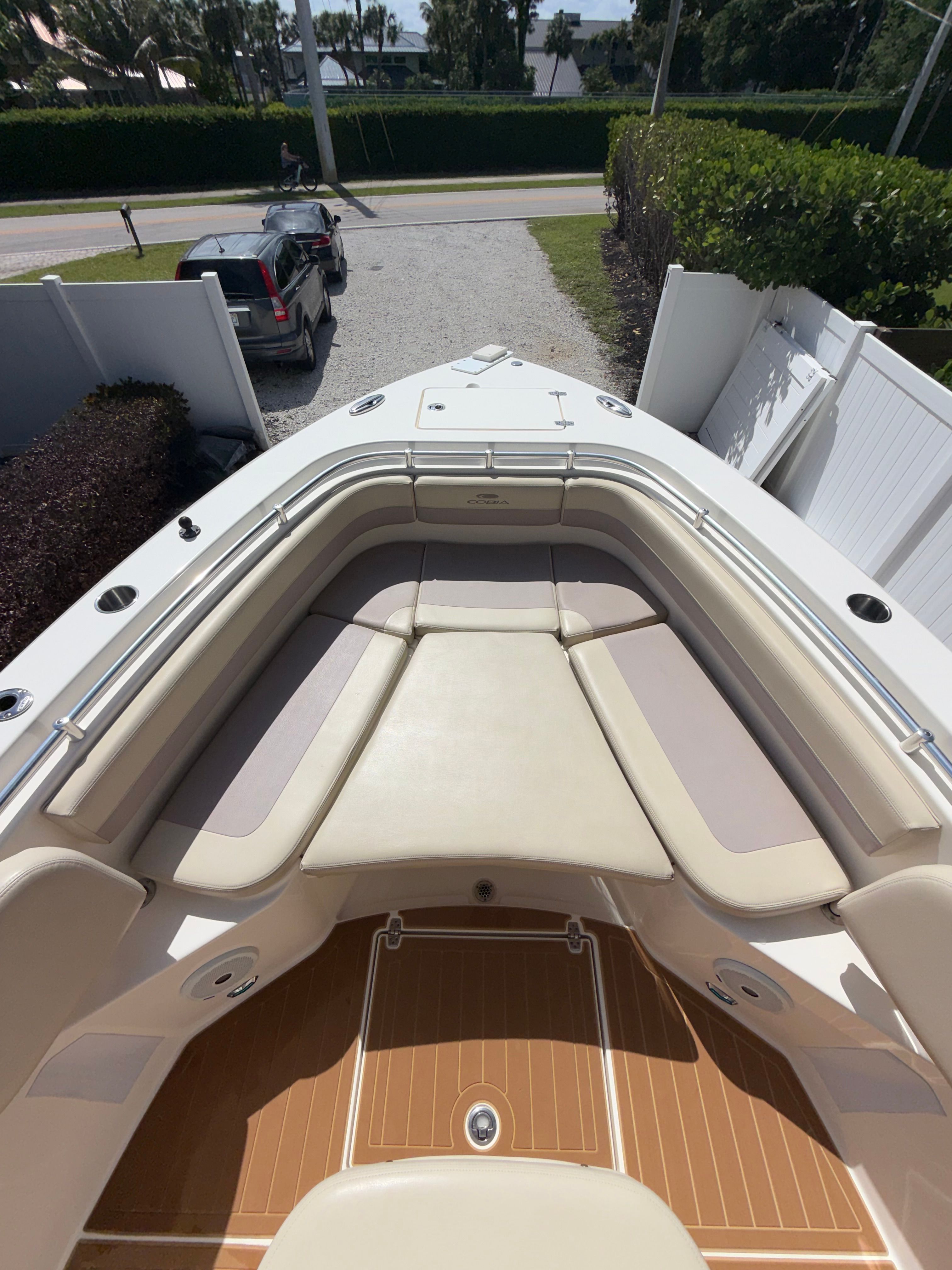 2018 Cobia 277 Center Console - 7
