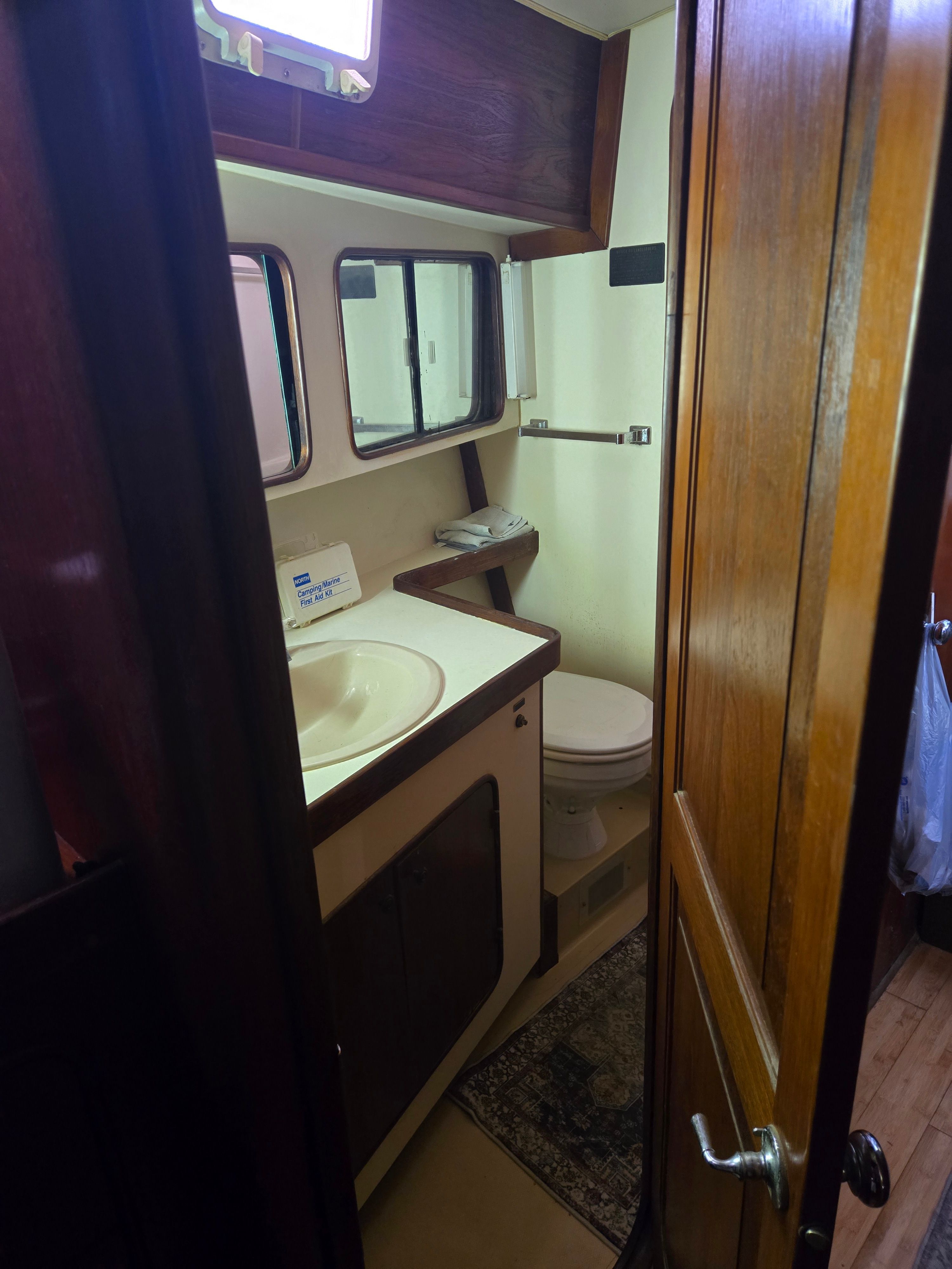 1979 Gulfstar Motor Cruiser - 48