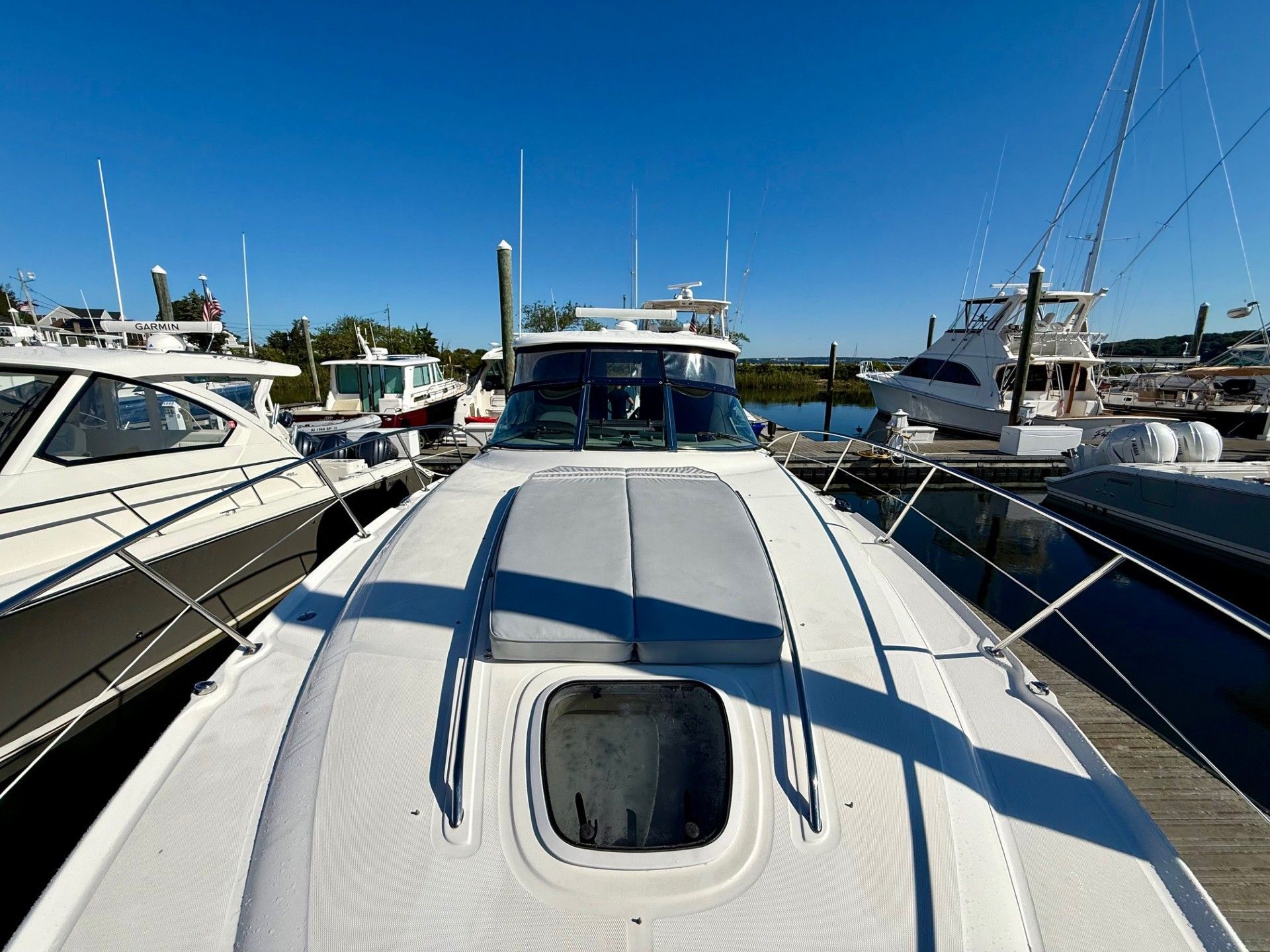 2006 Sea Ray 38 Sundancer - 23