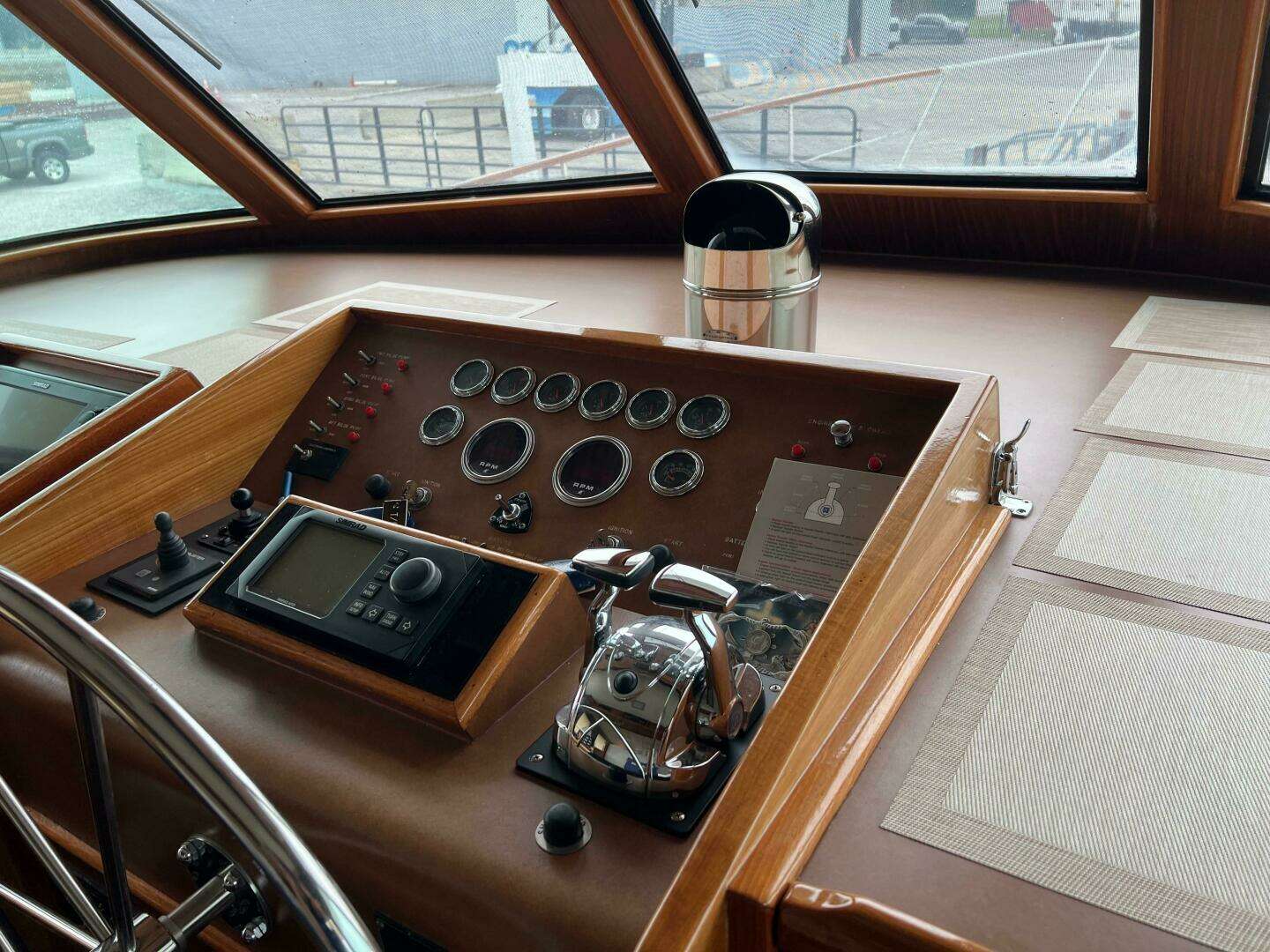 1984 Hatteras 61 CPMY - Image 42