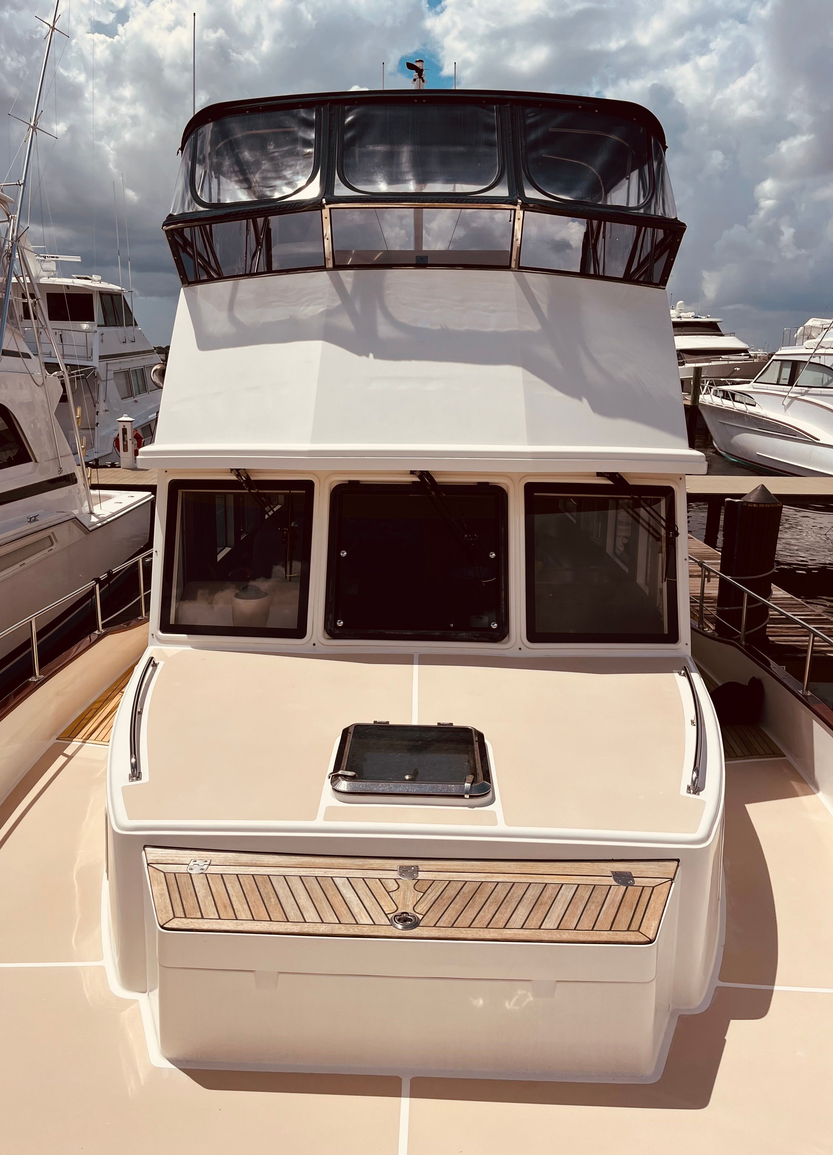 2007 Grand Banks 47 Heritage CL - 16