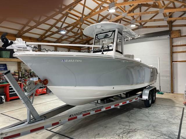 2022 Sea Hunt Ultra 255 SE