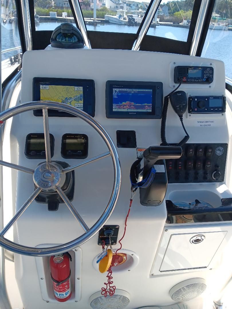 2007 Edgewater 205CC - 10