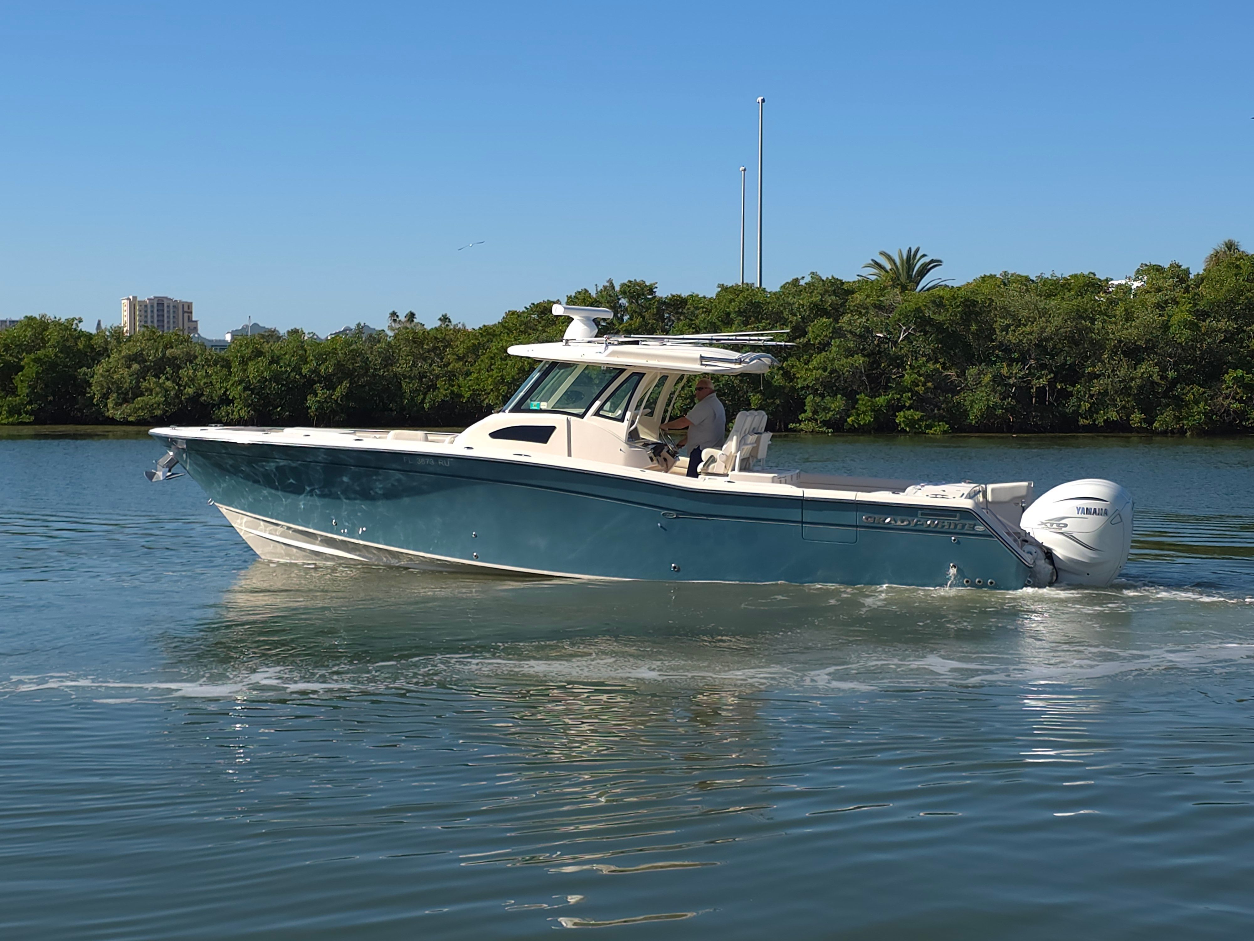 2019 GRADY-WHITE 376 CANYON - Image 2