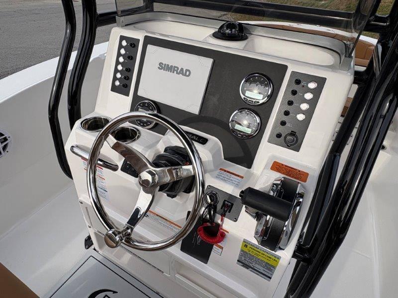 2025 Robalo R202 Explorer - 82