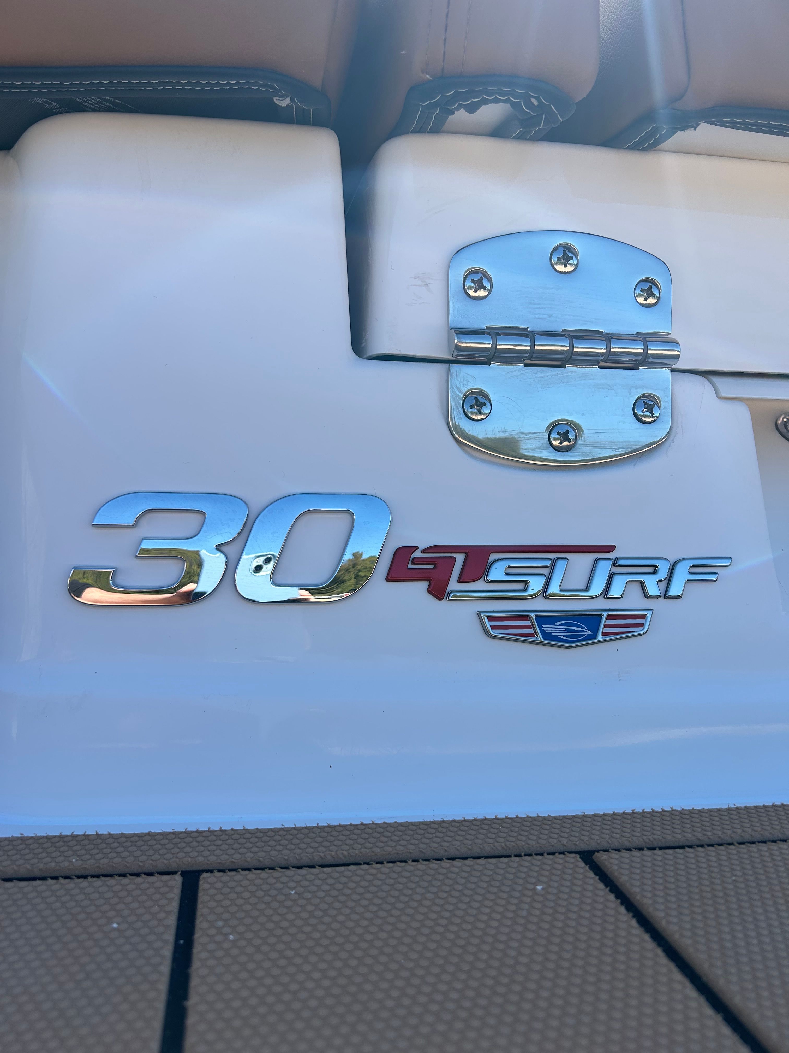 2026 Chaparral 30 Surf - 7