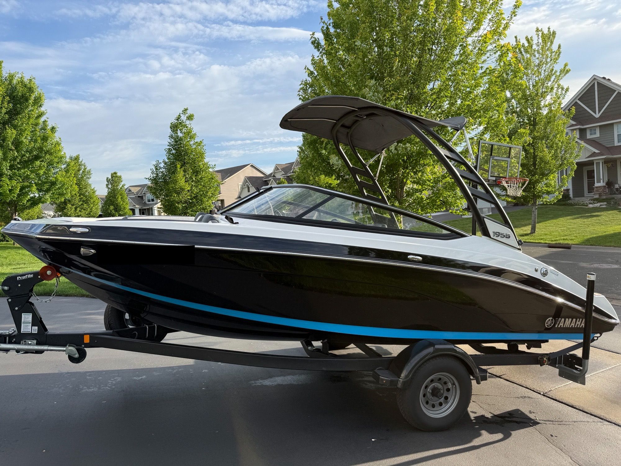 2022 Yamaha Boats 195S