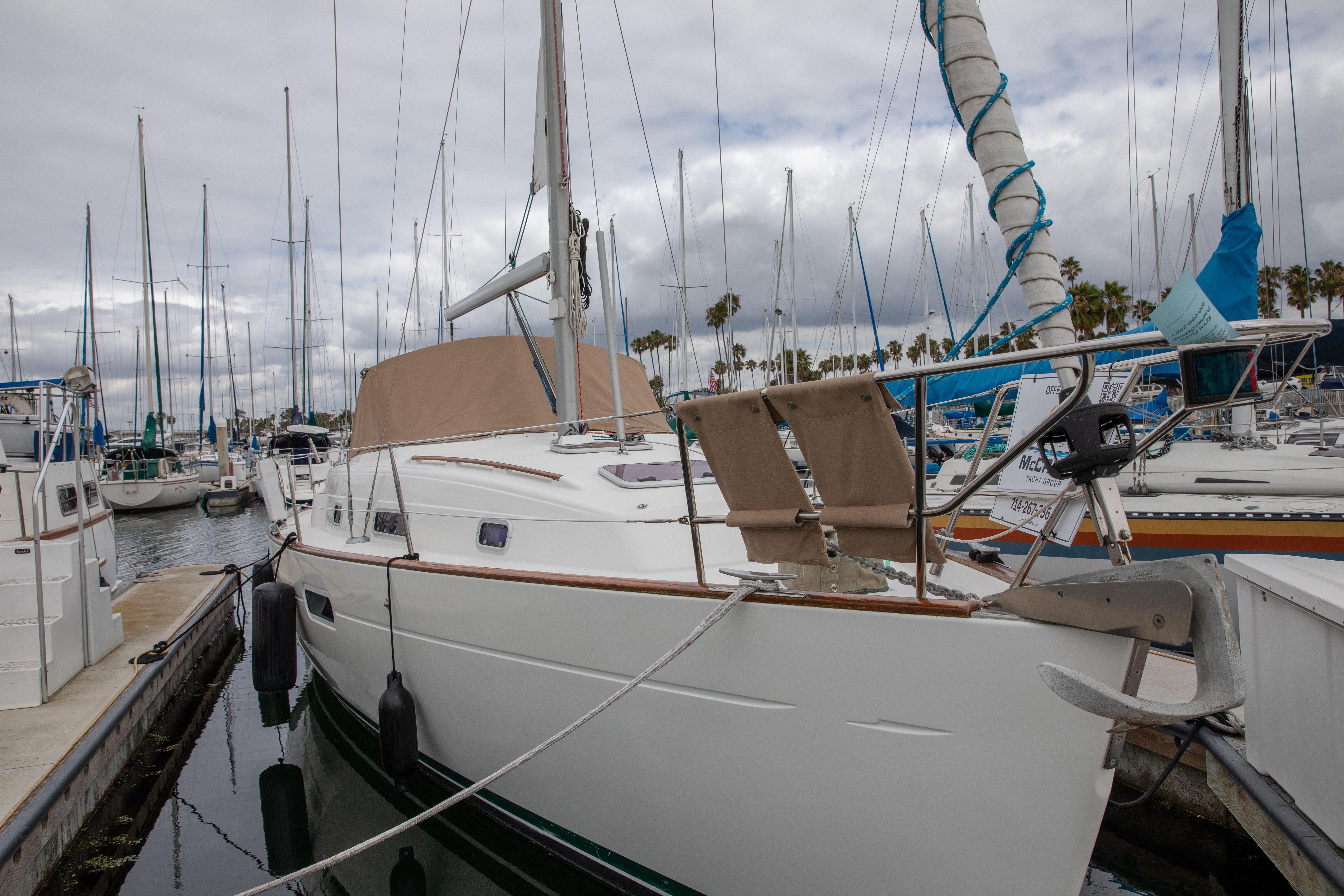 1999 Beneteau Oceanis 36 CC