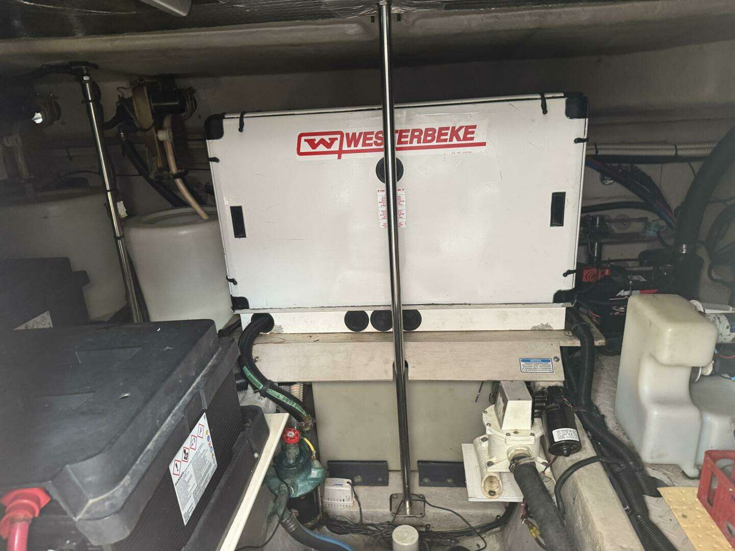 2001 Sea Ray 540 Sundancer - Image 37