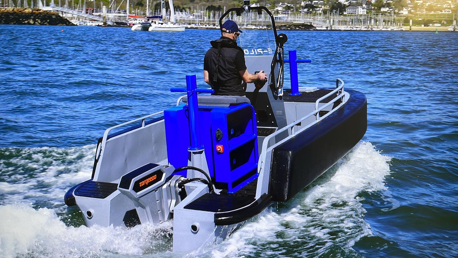 2023 3D Tender Pilot 420 boat navigating on open water.