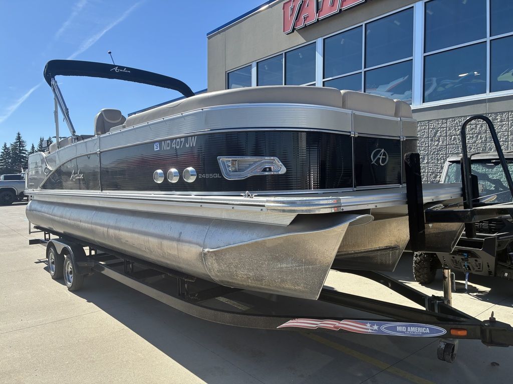 2014 Avalon 2485QL Wind Jammer - 2