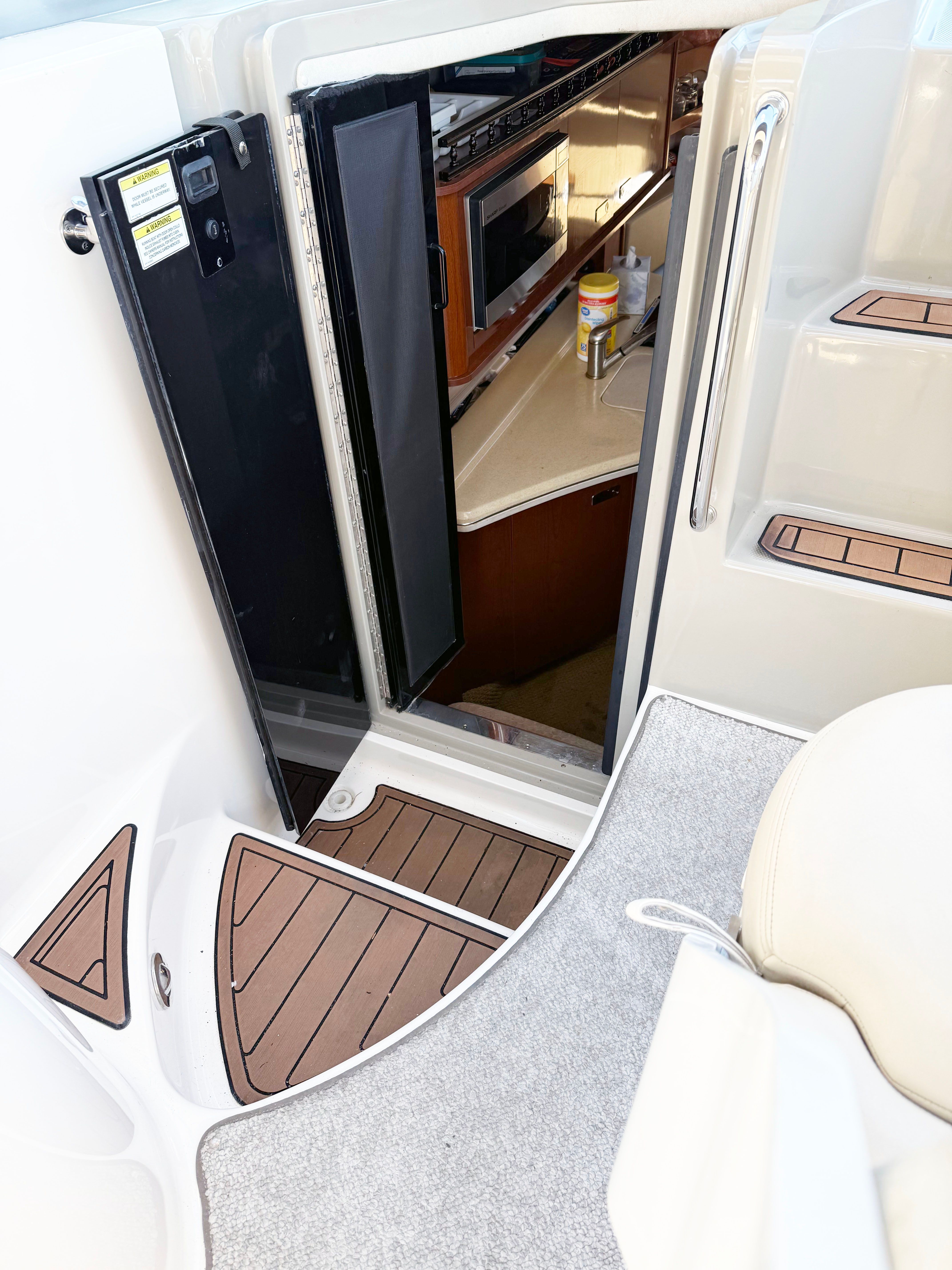 2012 Sea Ray Sundancer 280 - 11