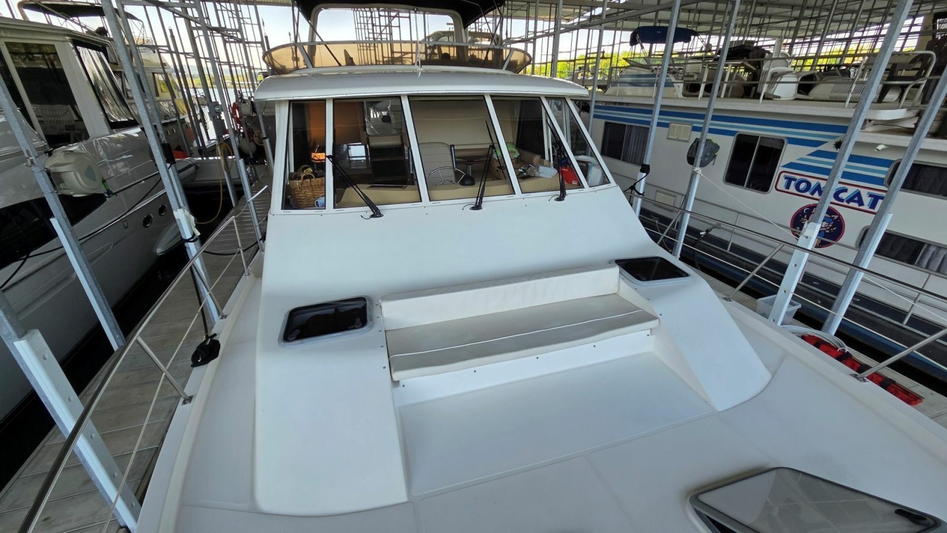 2008 Meridian 490 Pilothouse - Image 40