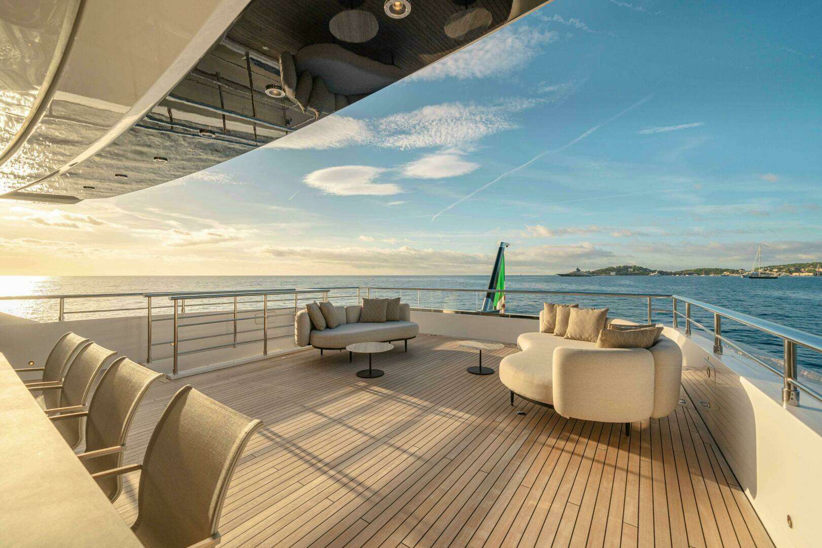 2028 Ocean King DUCALE 120 - Image 13