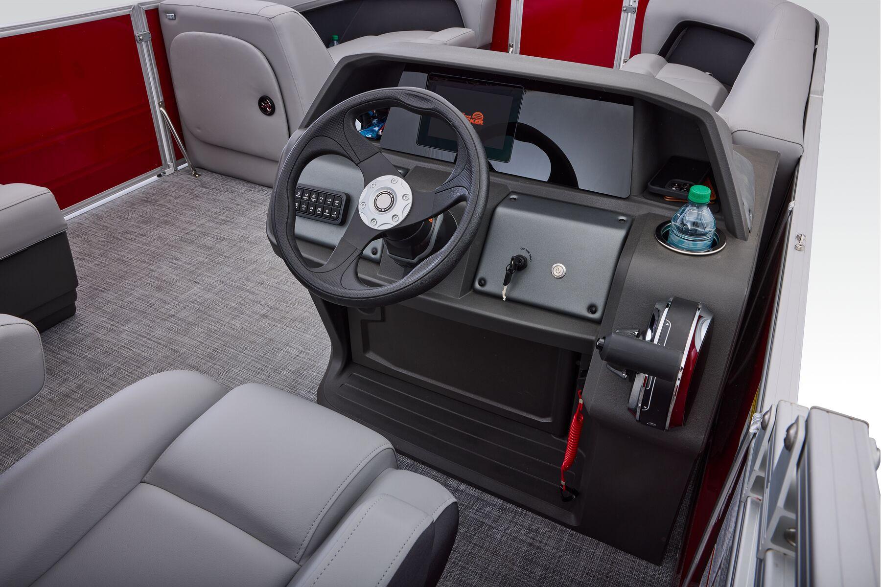 2026 Sun Tracker Party Barge 18 DLX - 51