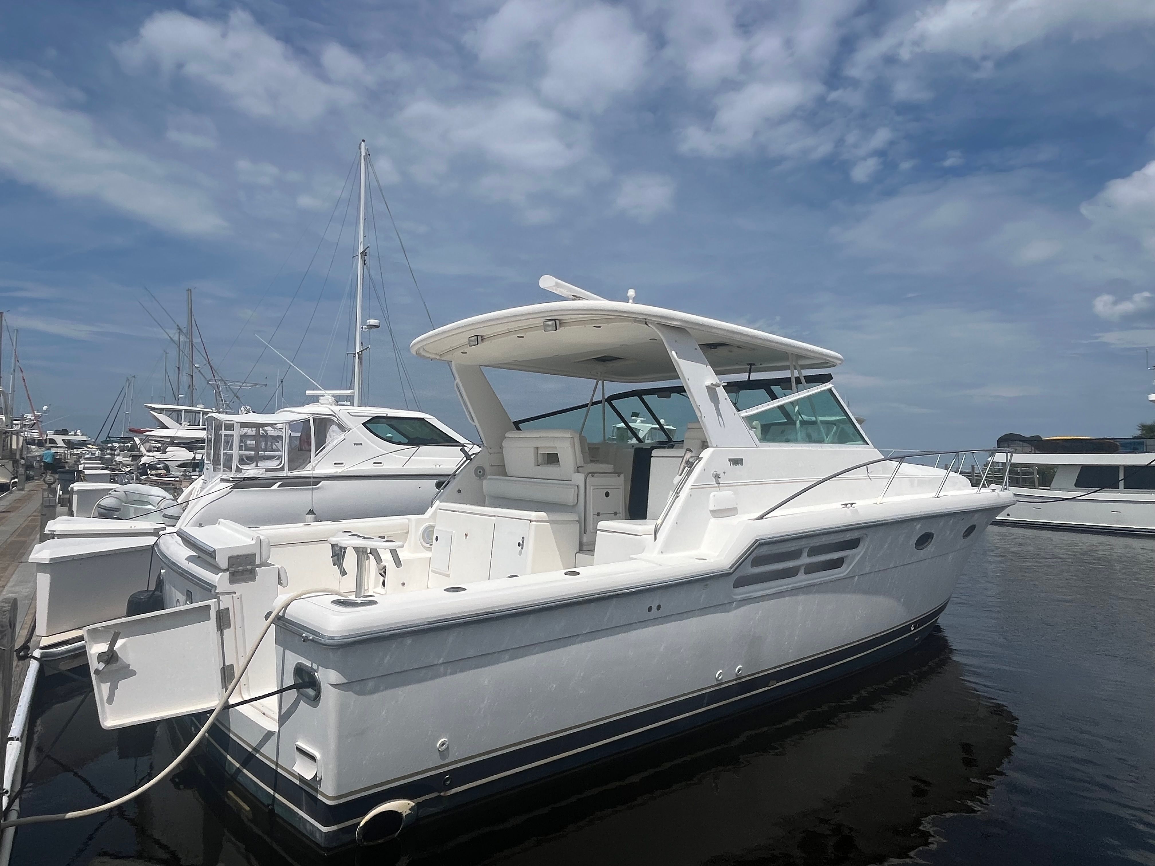 2002 Tiara Yachts 4100 Open