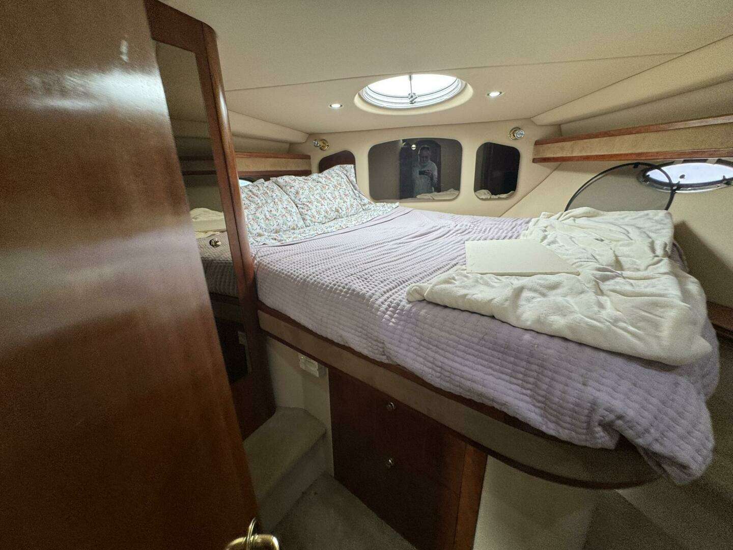 2003 Cruisers Yachts 3772 - Image 78
