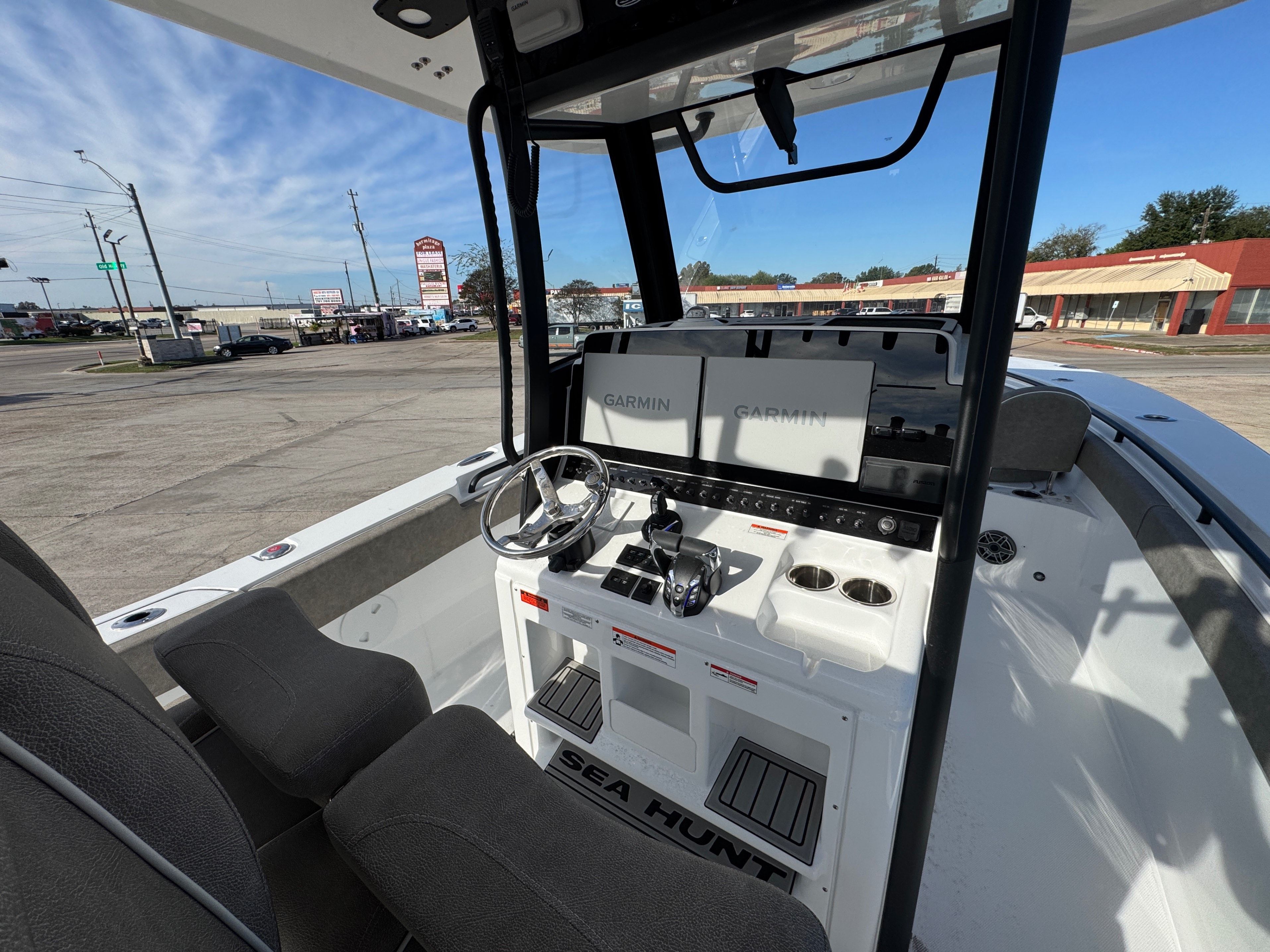2026 Sea Hunt Gamefish 28 Forward Seating - 22