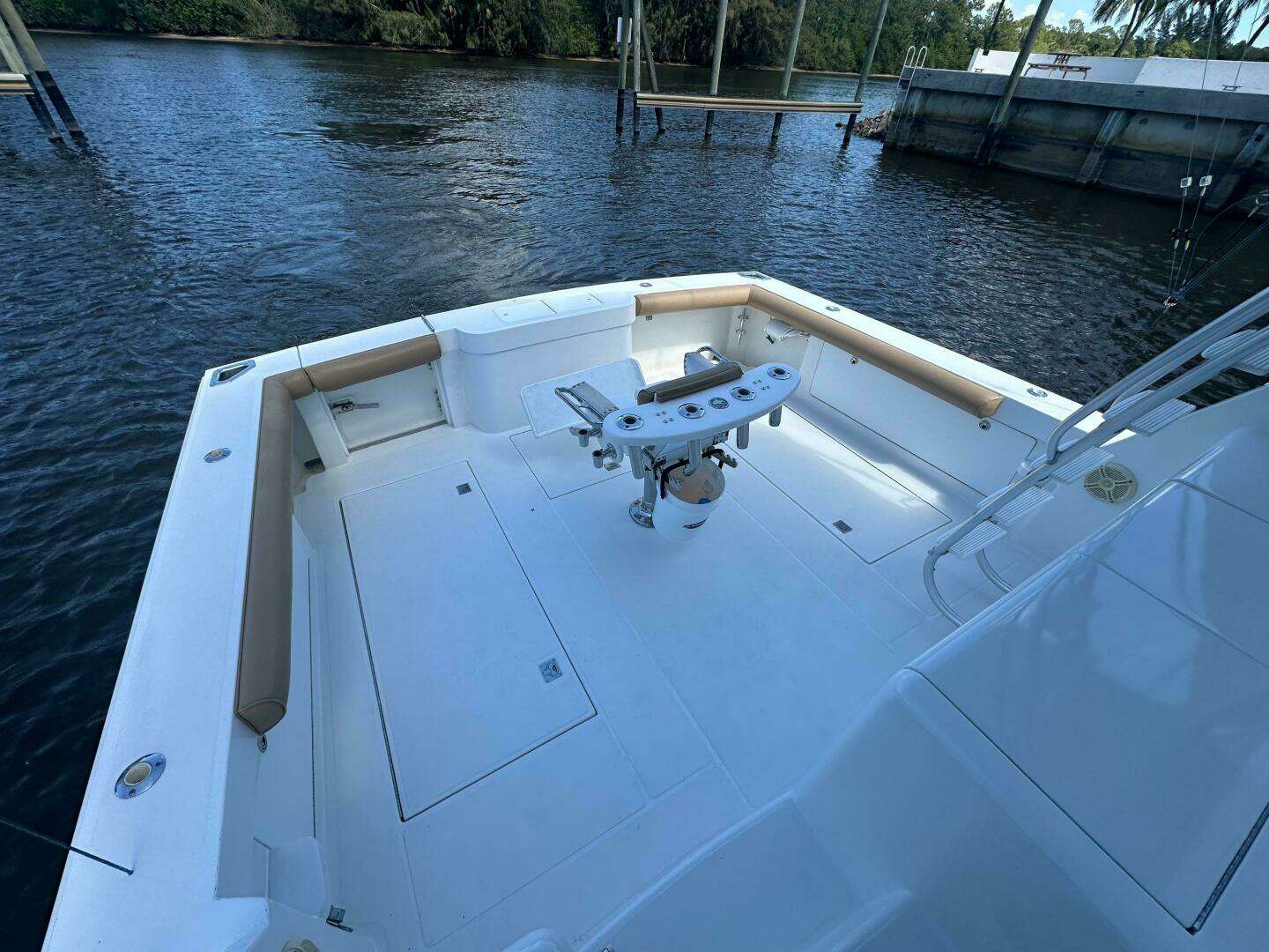 2004 Cabo 48 Flybridge - Image 55