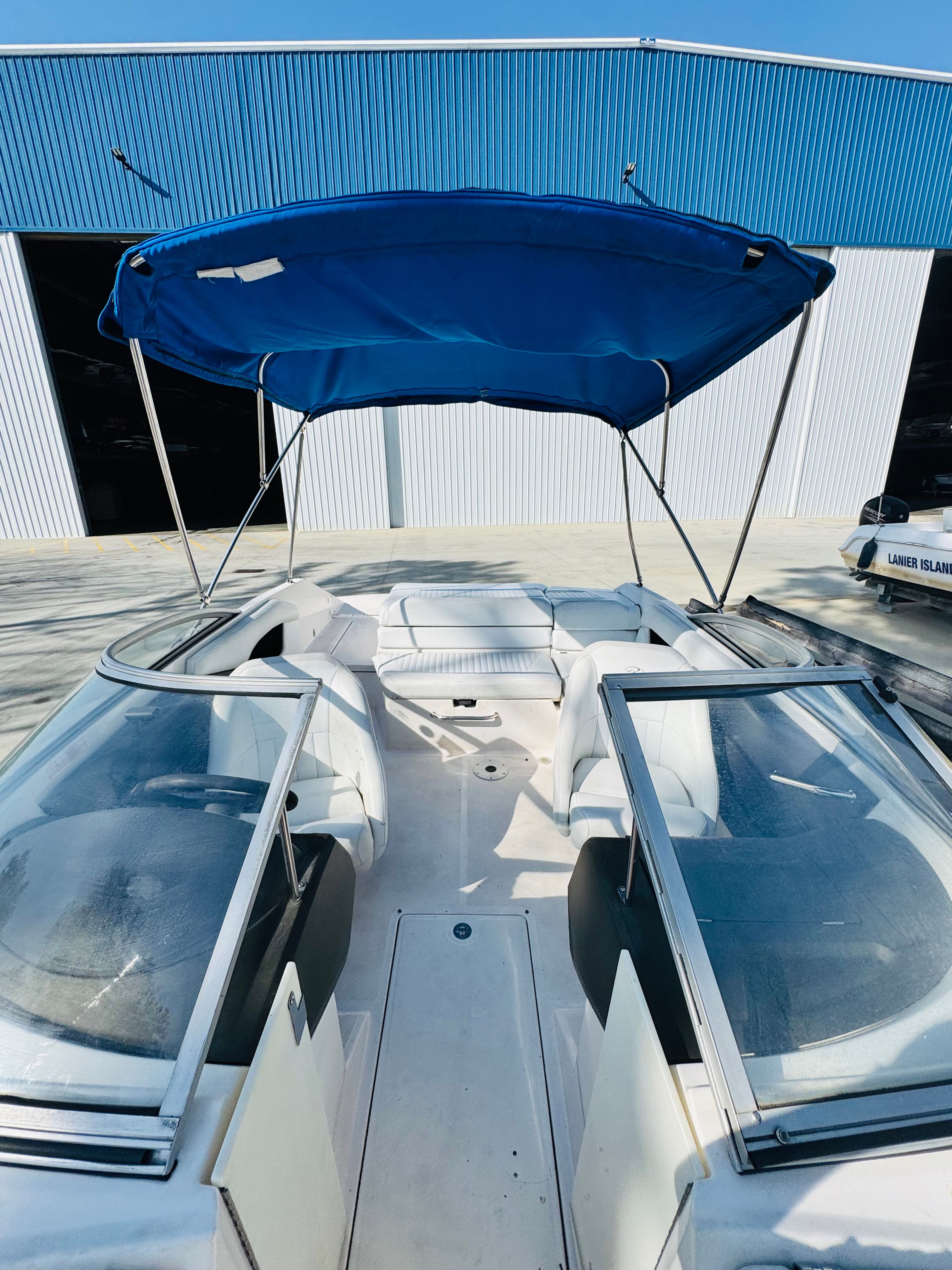2005 Regal 2000 Bowrider - 2