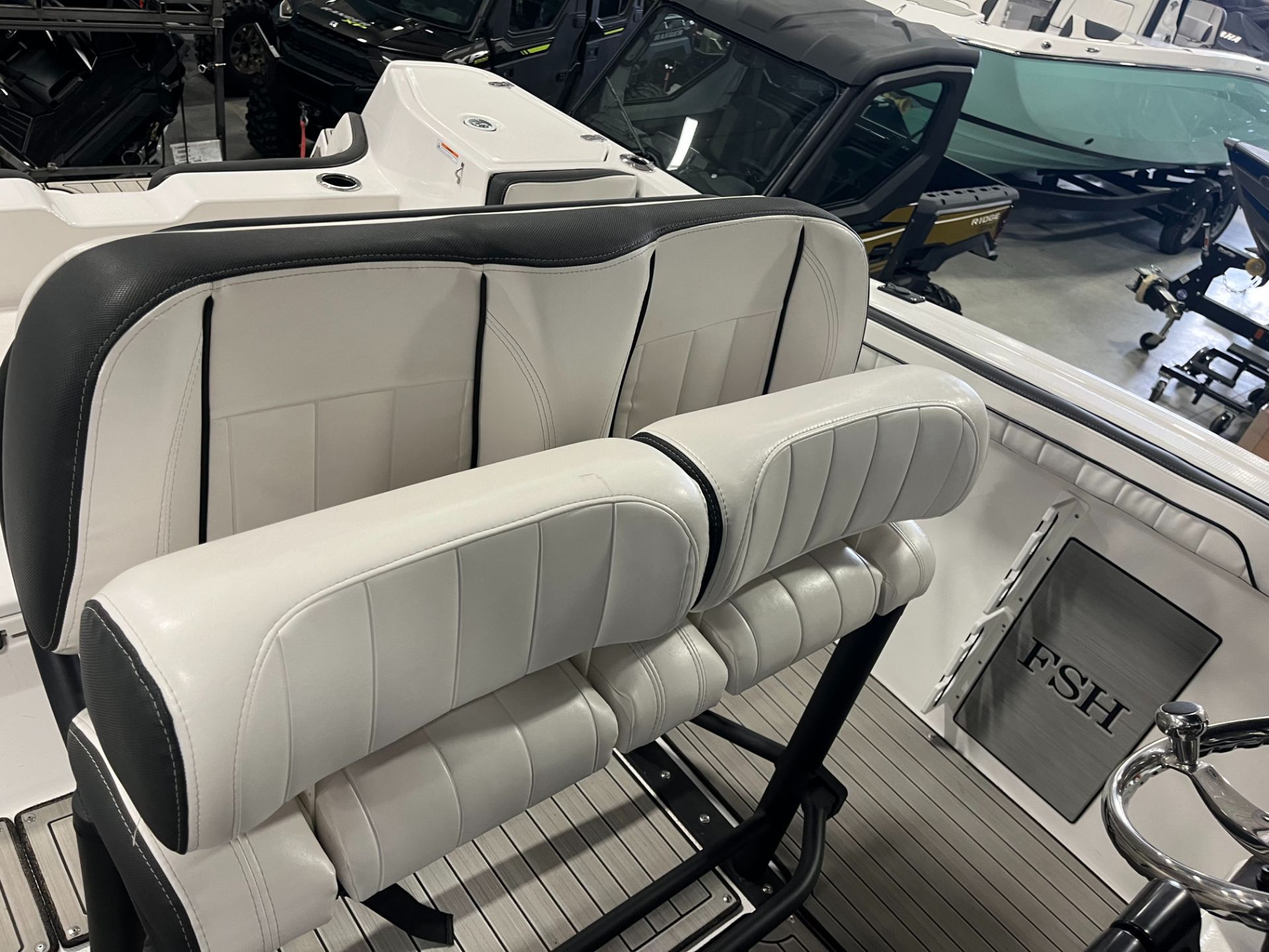2023 Yamaha Boats 252 FSH Sport - 7