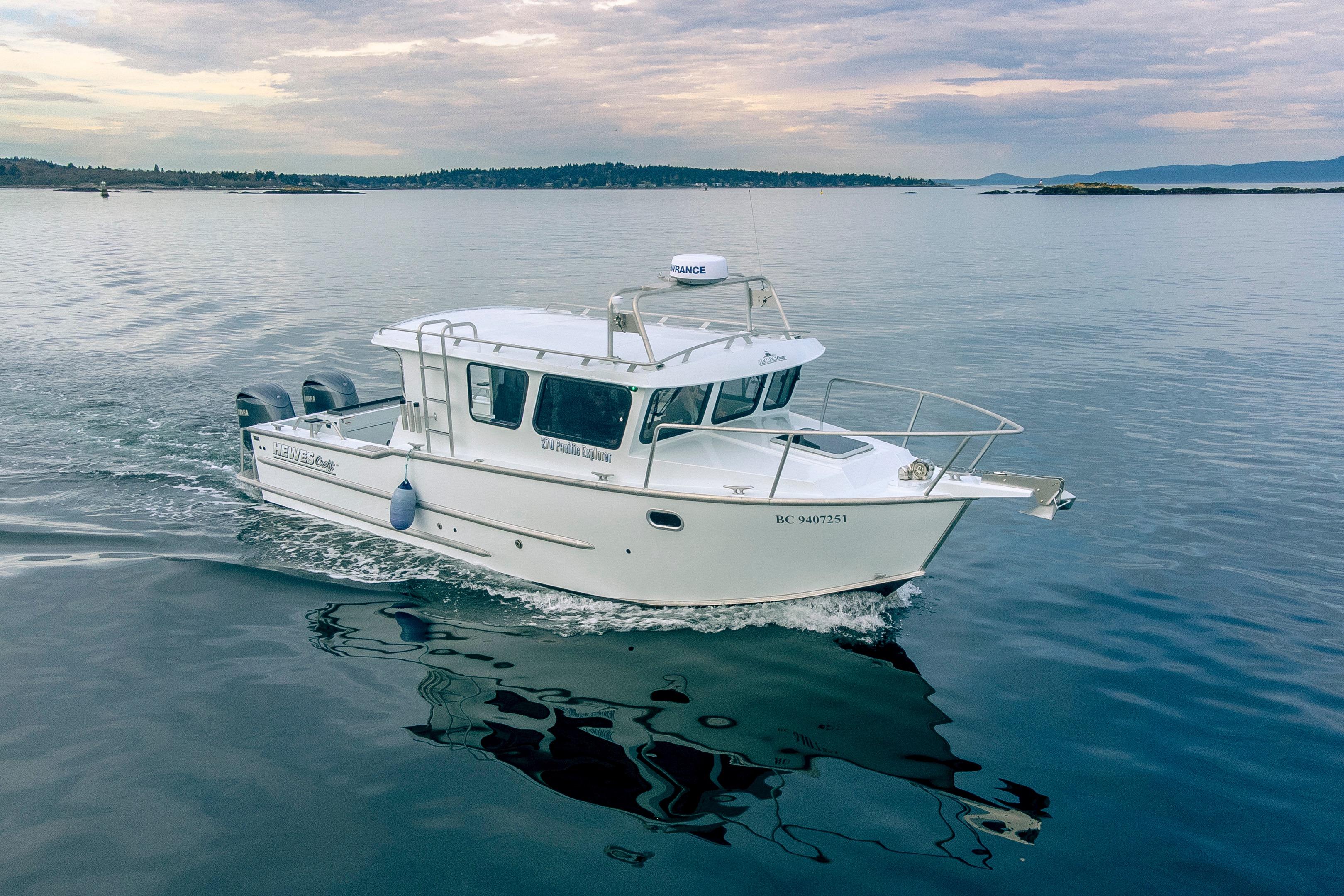 2023 Hewescraft 270 Pacific Explorer ET Hardtop