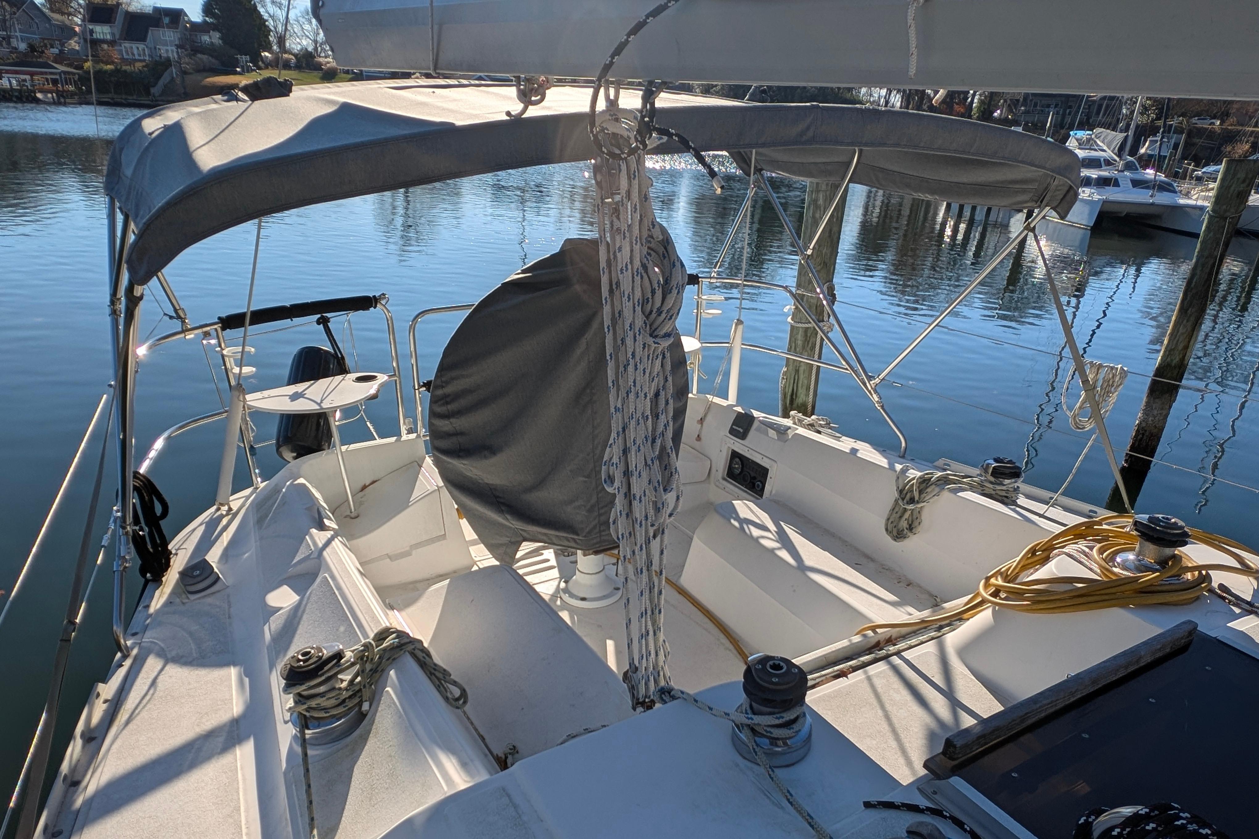 1988 Hunter Legend 37 - 13
