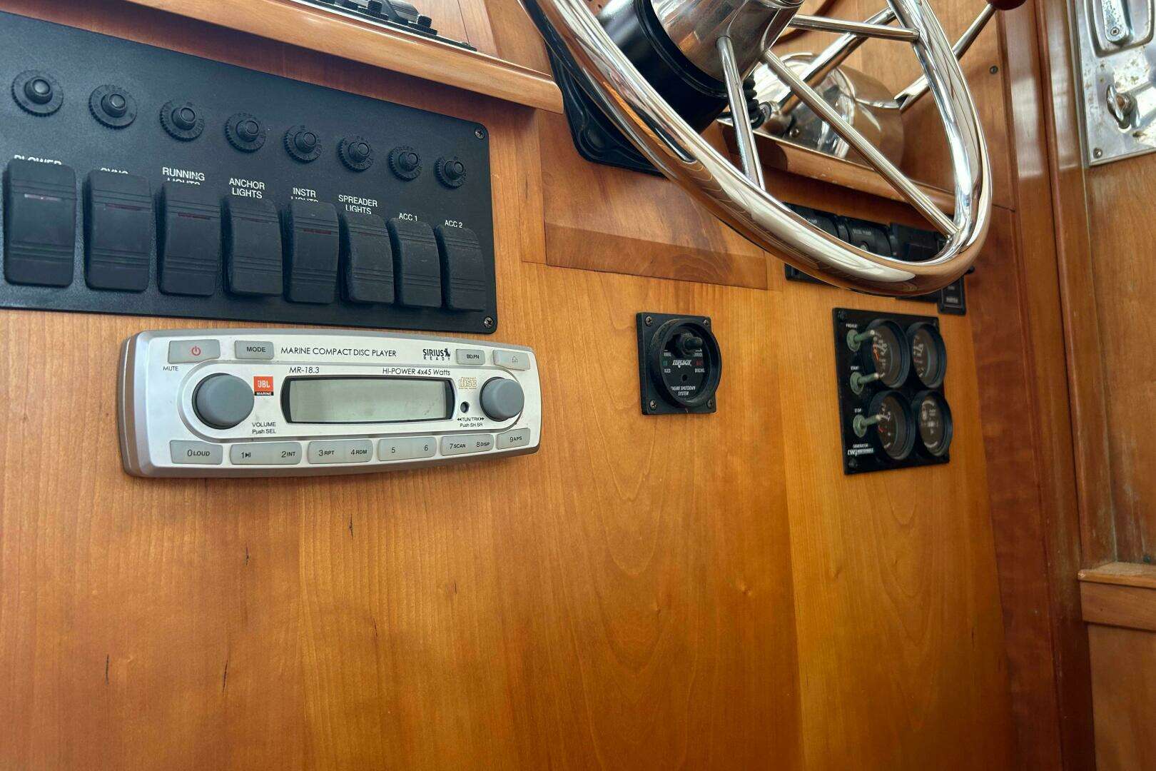 2004 Sabre 36 Flybridge - Image 19