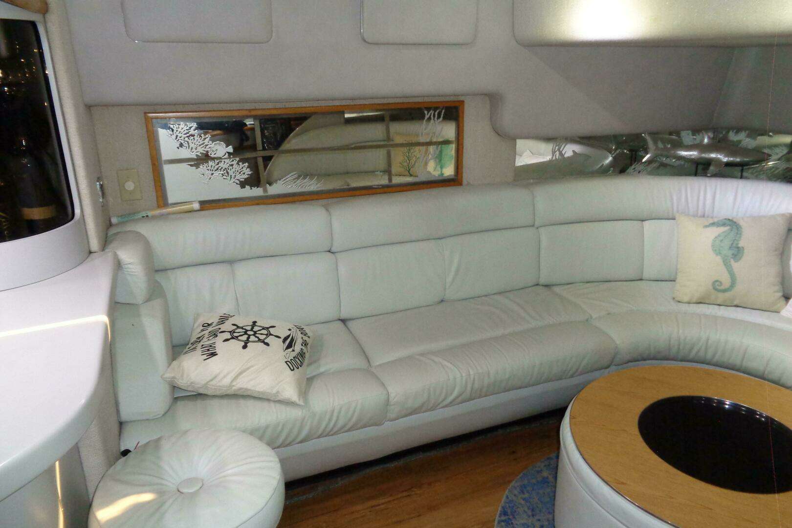 1991 Sea Ray 480 Sundancer - Image 53