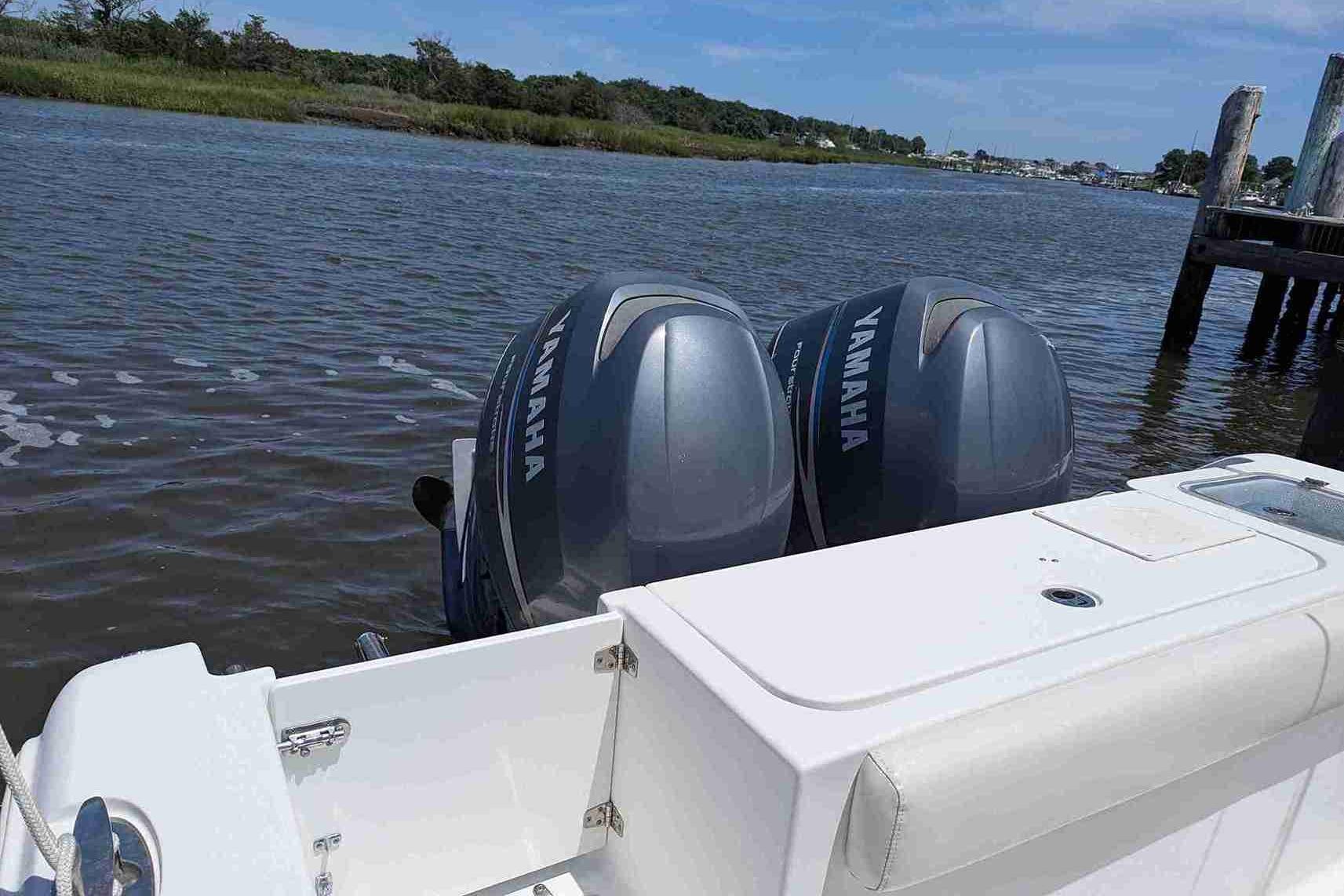 2012 Sea Hunt Gamefish 27 - 5
